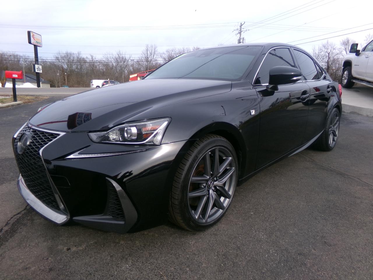 Lexus IS IS Turbo RWD 2017