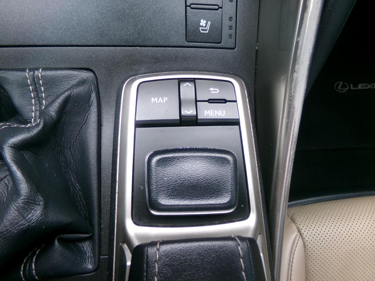 Lexus IS IS Turbo RWD 2017