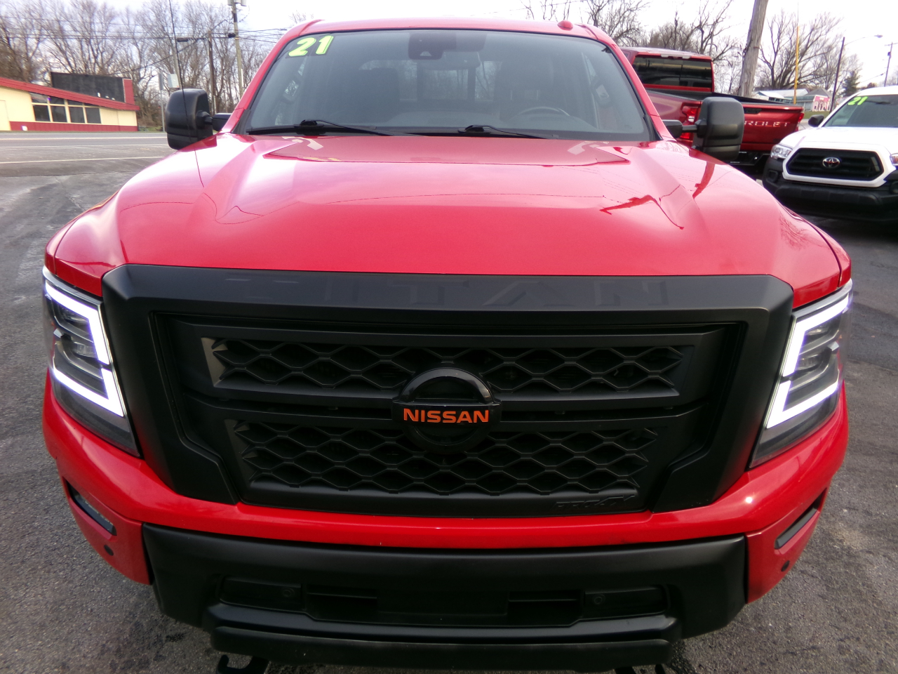 Nissan Titan XD 4x4 Crew Cab PRO-4X 2021