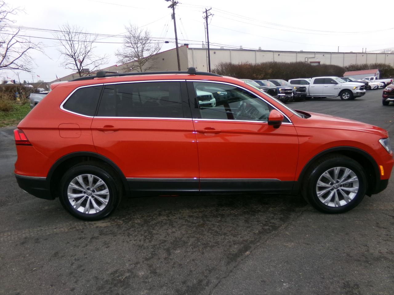 Volkswagen Tiguan 2.0T SEL 4MOTION 2018