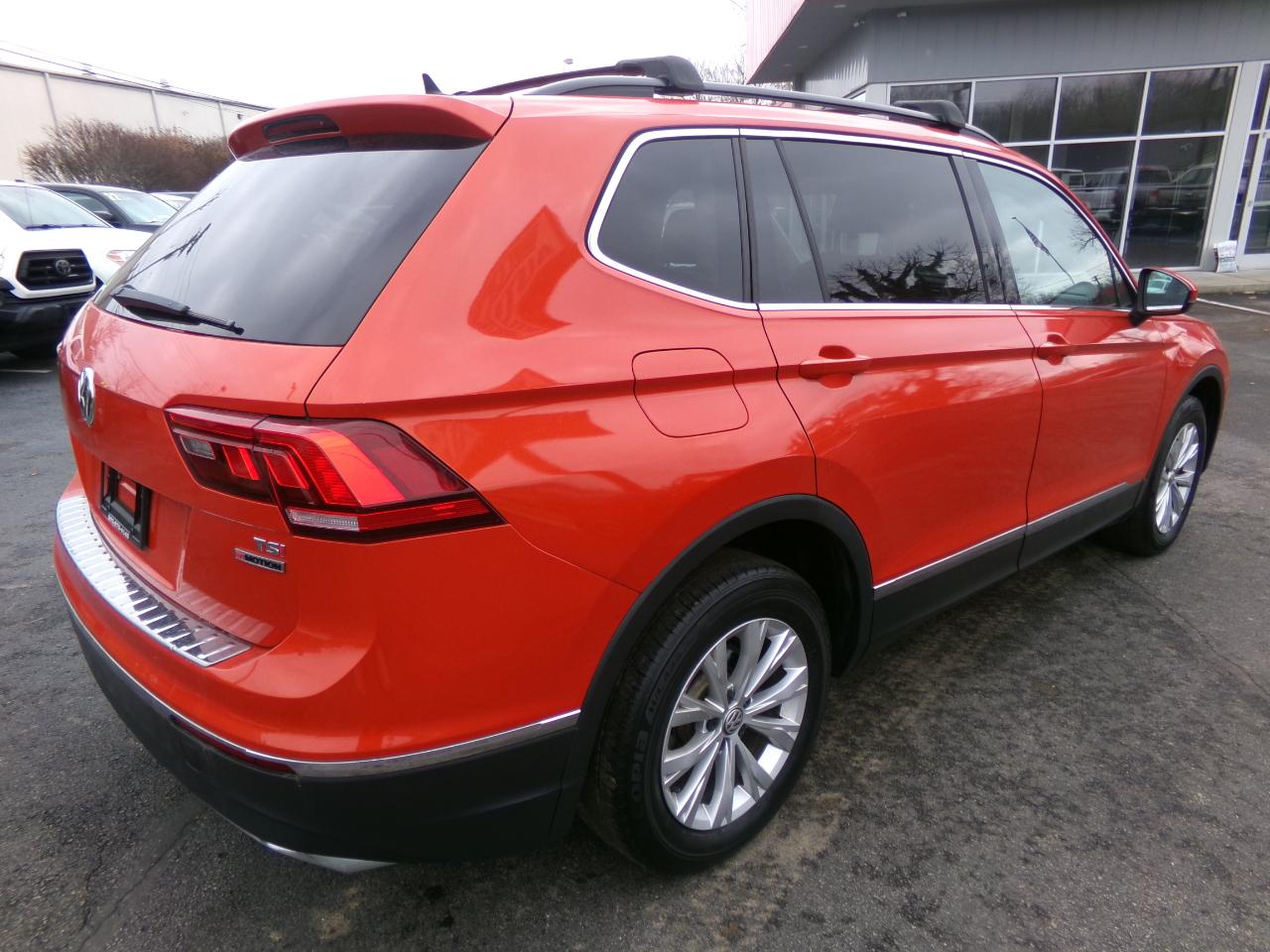 Volkswagen Tiguan 2.0T SEL 4MOTION 2018
