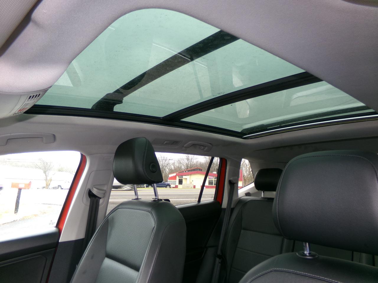 Volkswagen Tiguan 2.0T SEL 4MOTION 2018