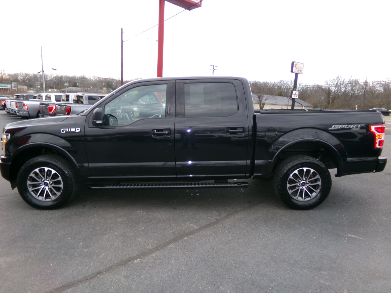 Ford F-150 XL 4WD SuperCrew 5.5' Box 2019