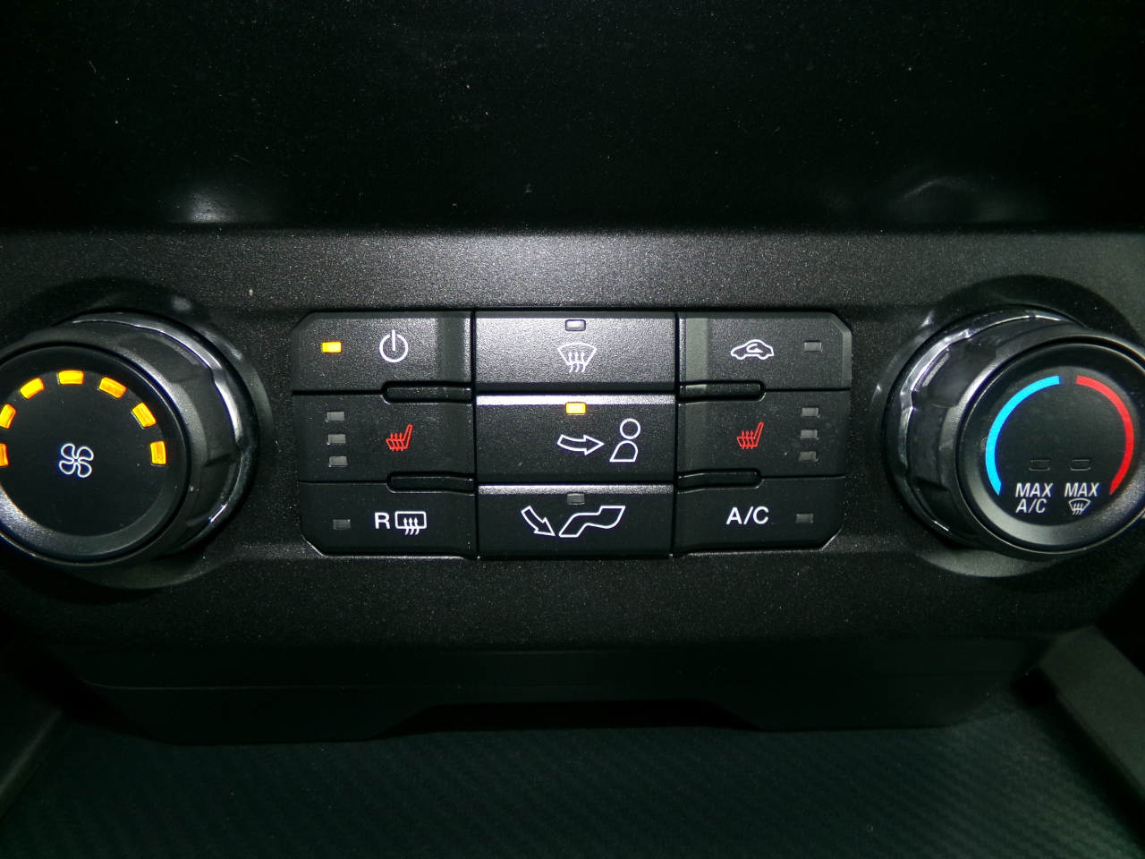 Ford F-150 XL 4WD SuperCrew 5.5' Box 2019