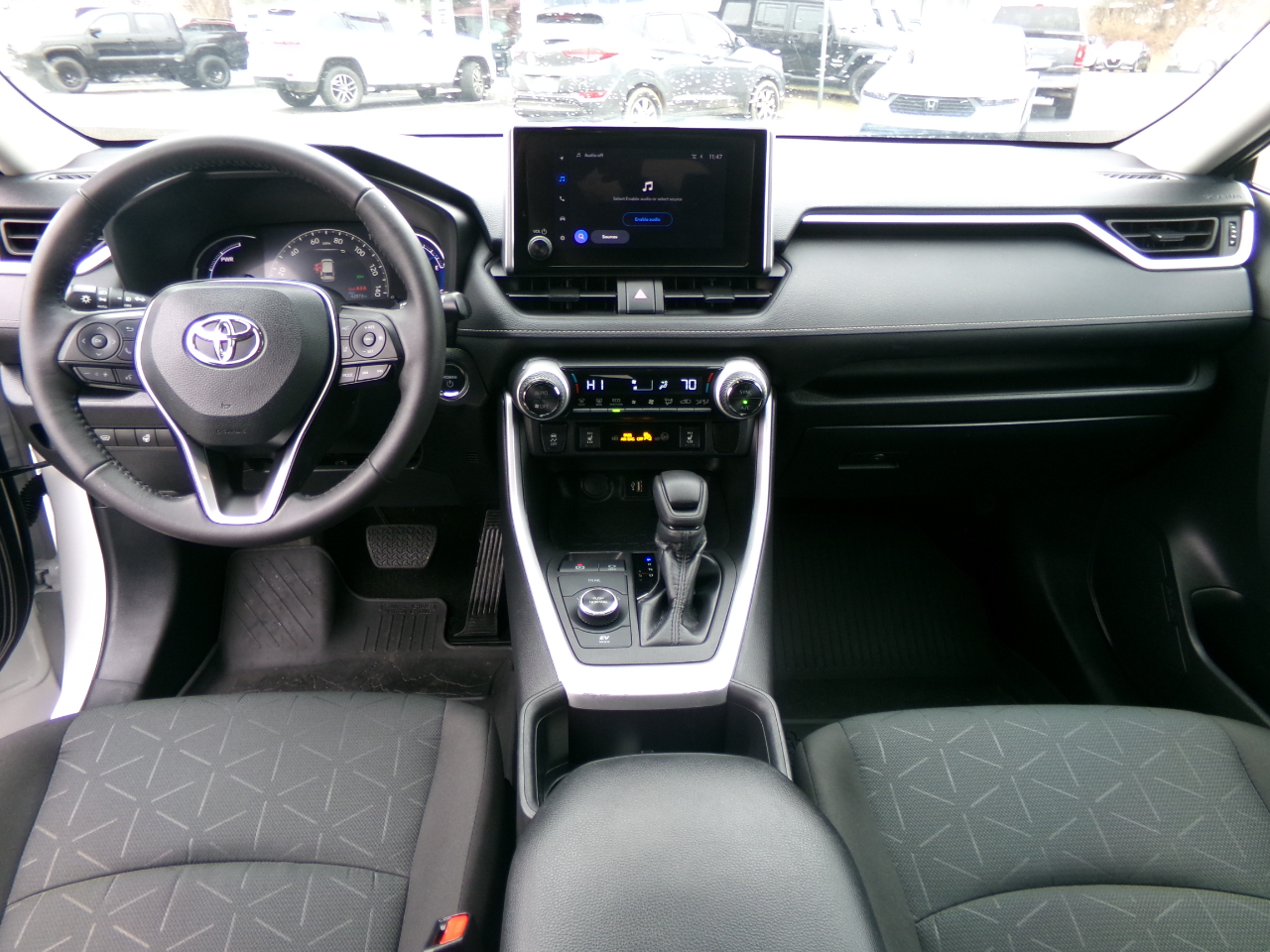 Toyota RAV4 Hybrid LE AWD (Natl) 2024