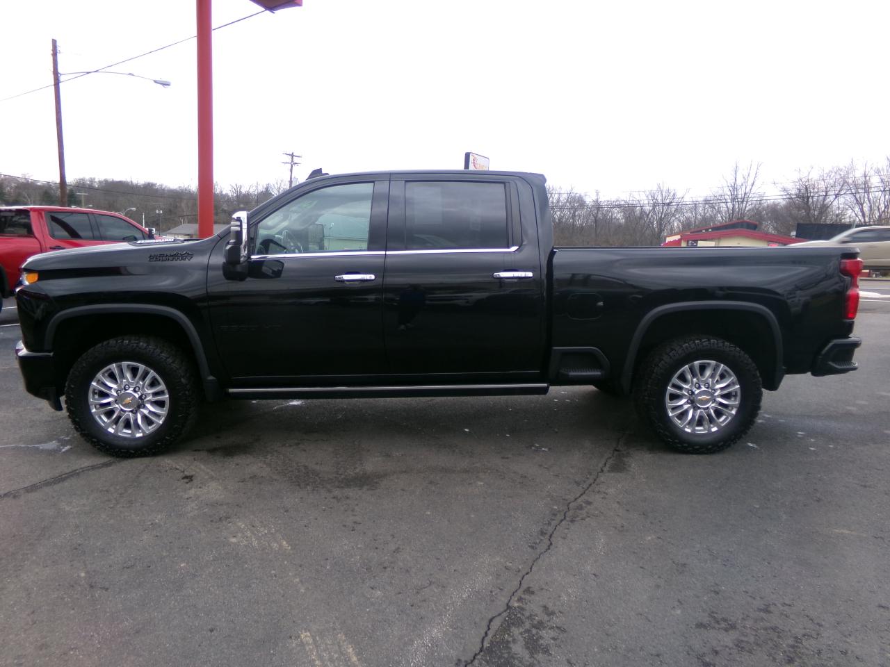 Chevrolet Silverado 2500HD 4WD Crew Cab 159" High Country 2023