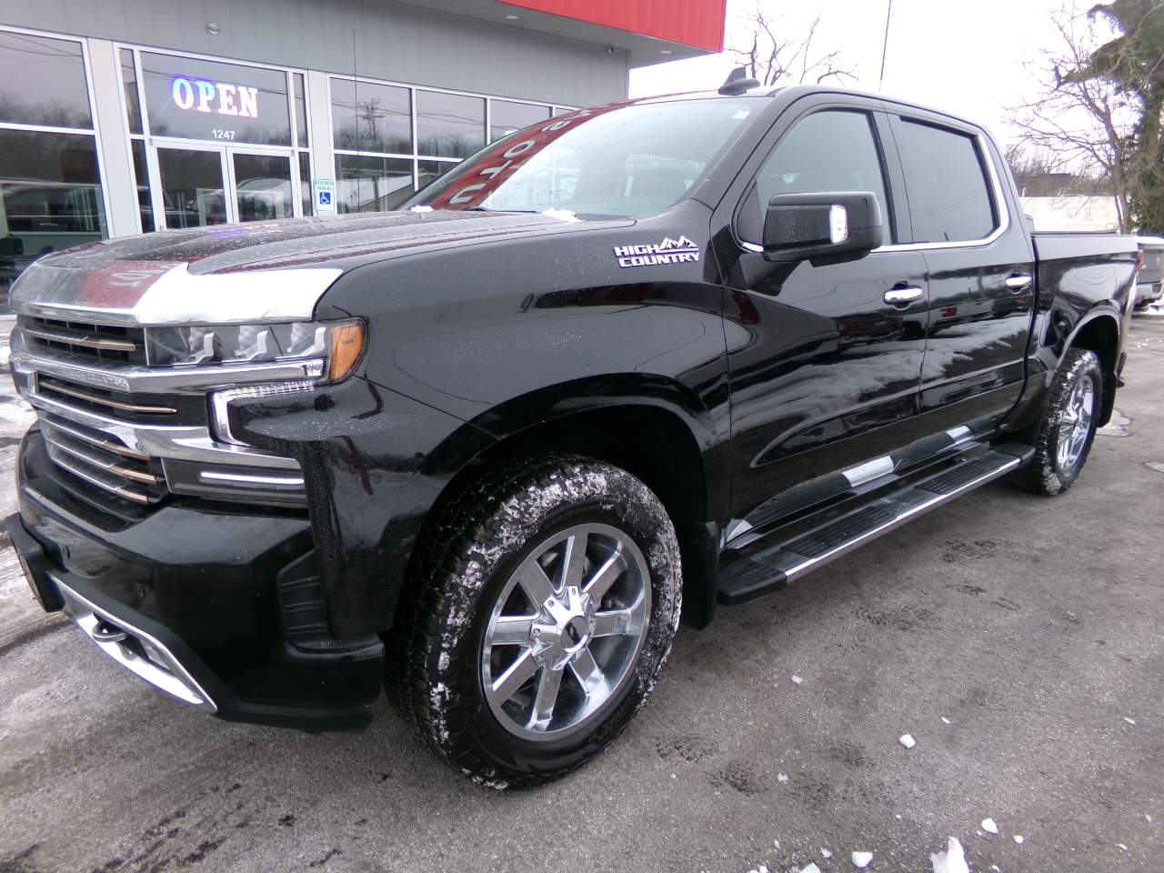 Chevrolet Silverado 1500 4WD Crew Cab 147" High Country 2021