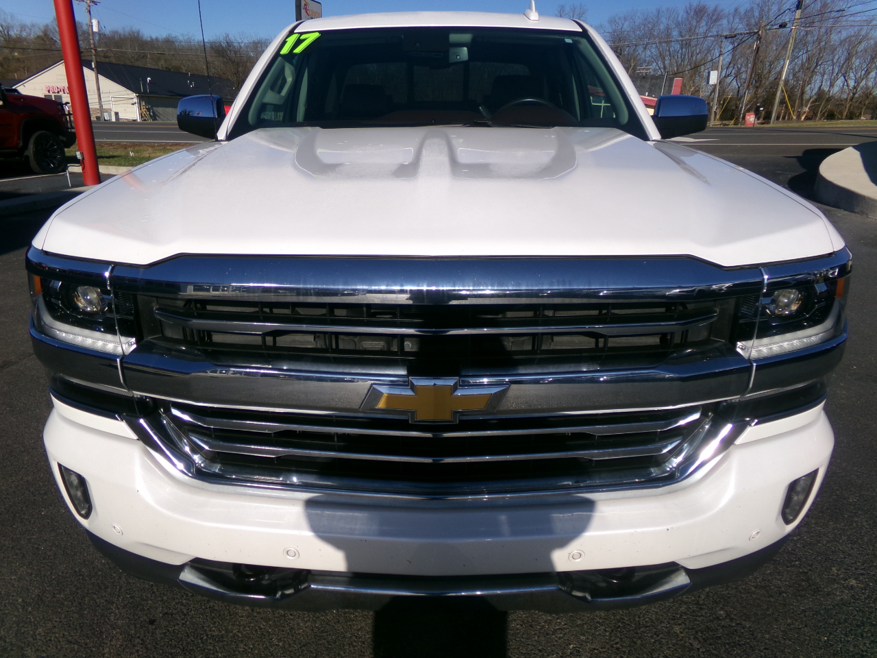 Chevrolet Silverado 1500 4WD Crew Cab 143.5" High Country 2017