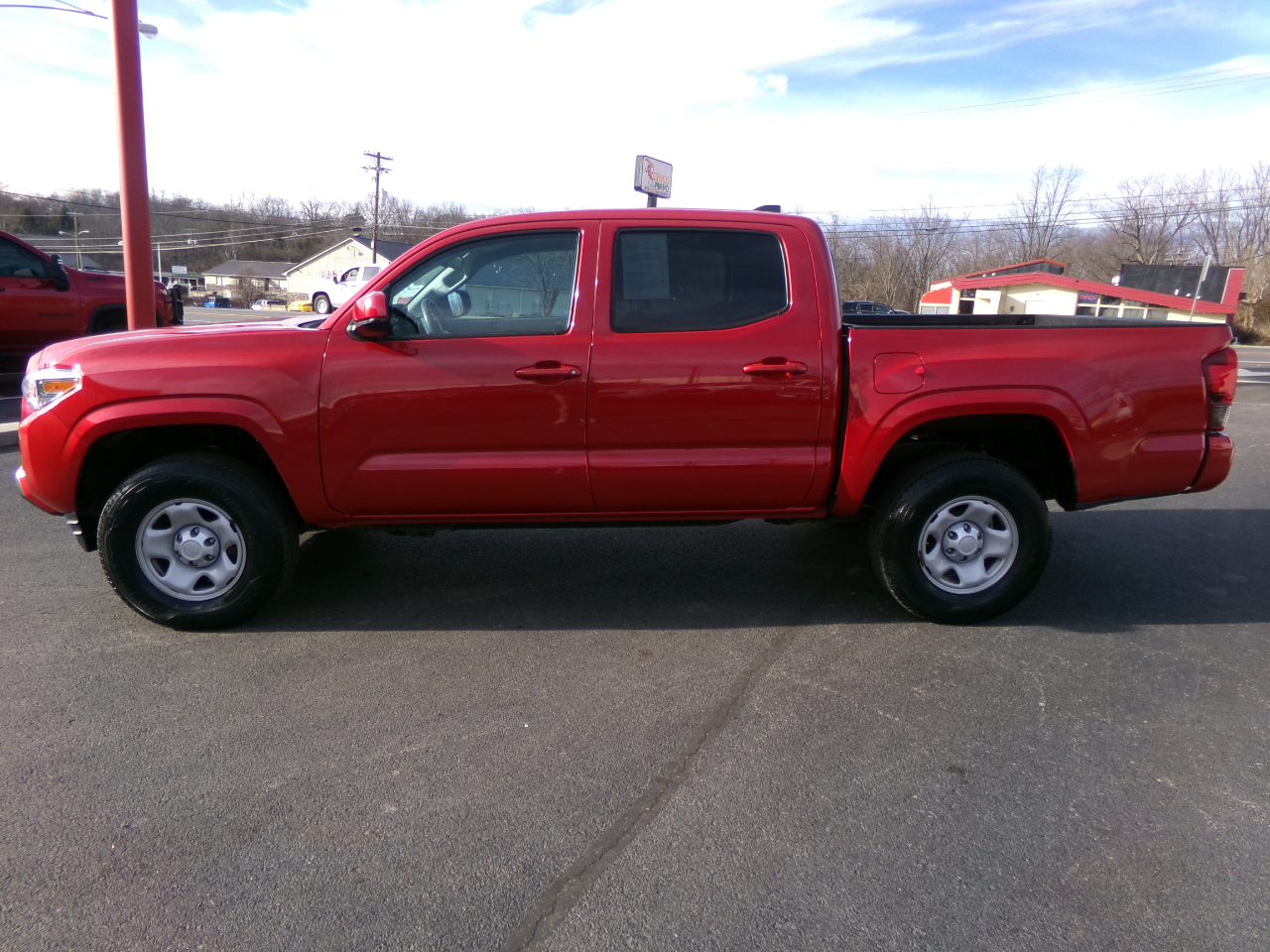 Toyota Tacoma 4WD SR5 Double Cab 5' Bed V6 AT (Natl) 2020
