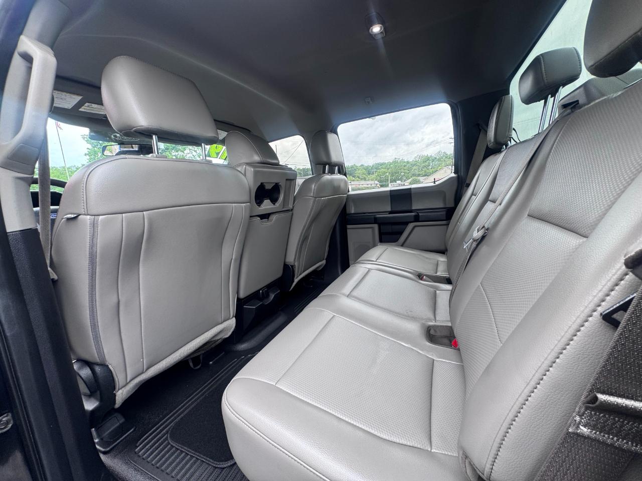 Ford Super Duty F-250 SRW XL 4WD Crew Cab 6.75' Box 2019