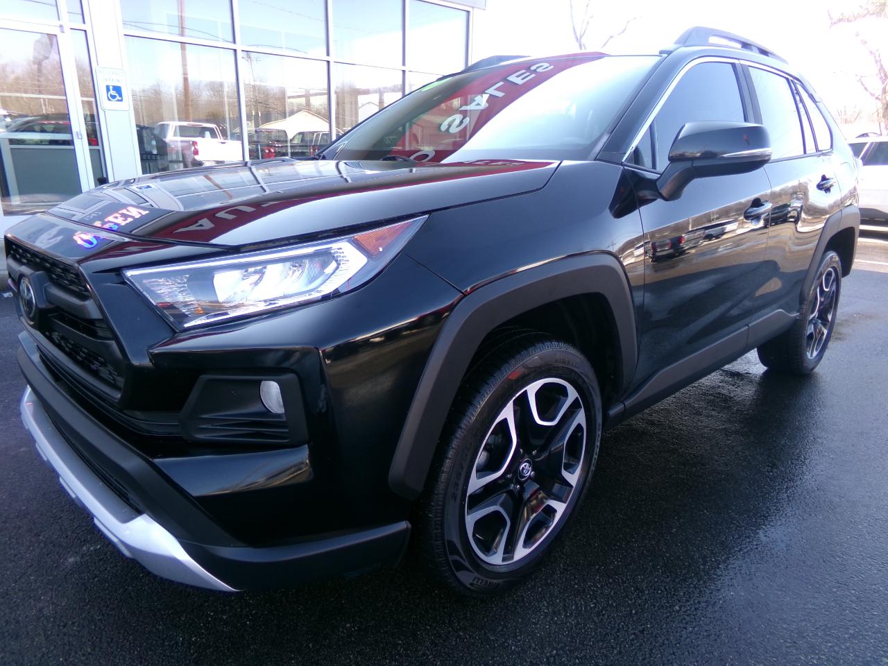 Toyota RAV4 Adventure AWD (Natl) 2020