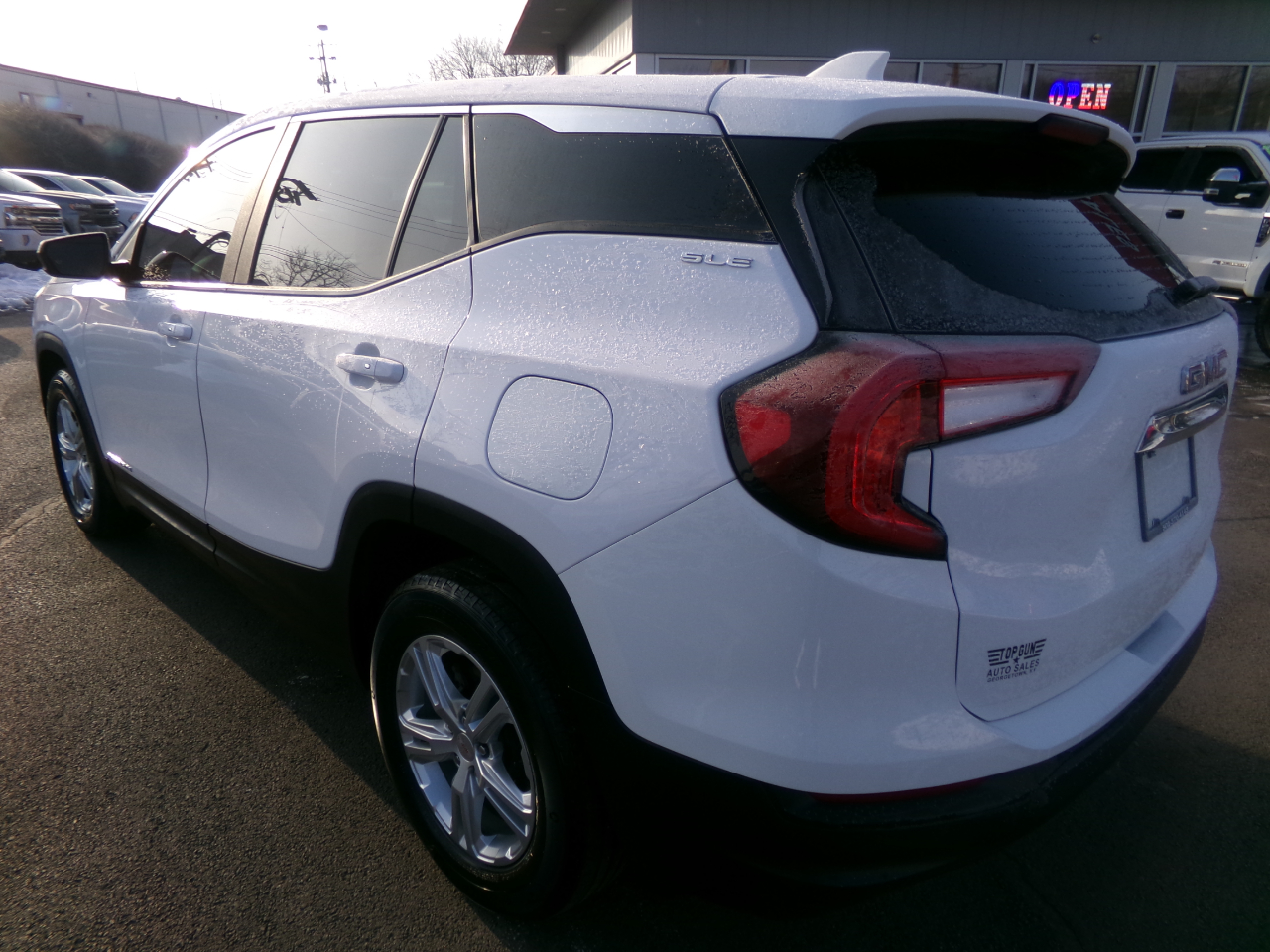 GMC Terrain FWD 4dr SLE 2024