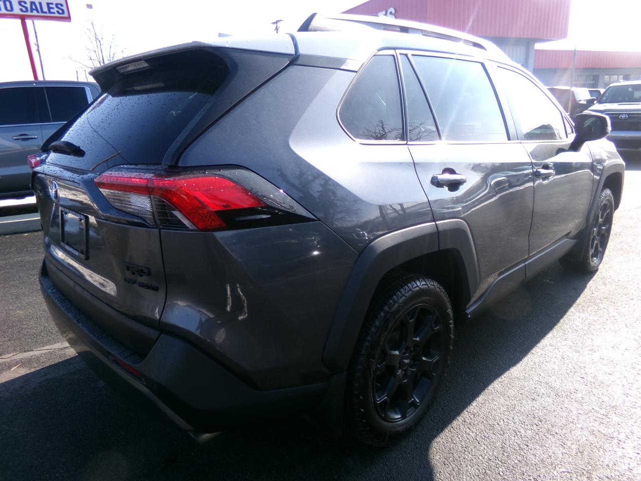 Toyota RAV4 Adventure AWD (Natl) 2020