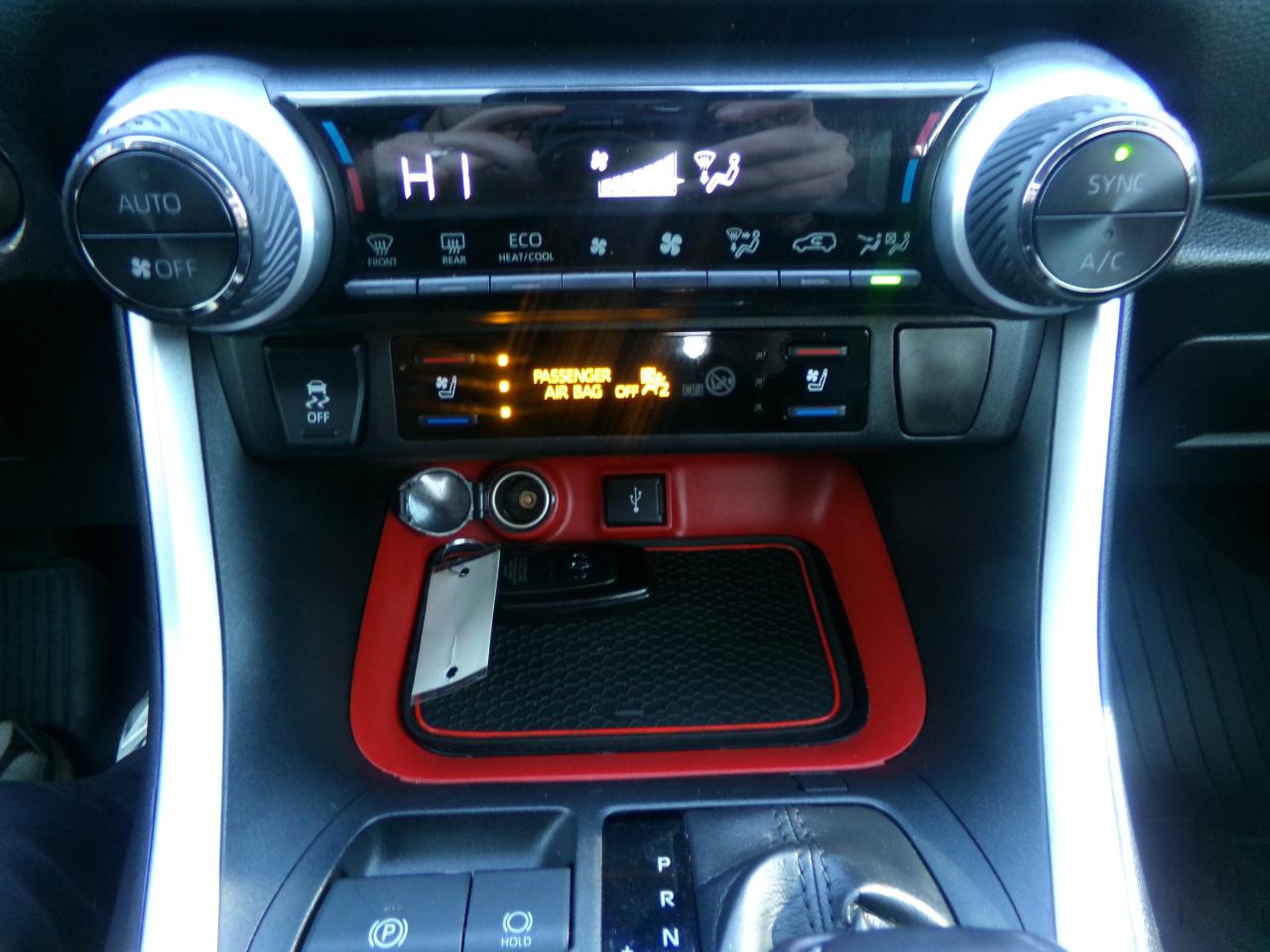 Toyota RAV4 Adventure AWD (Natl) 2020