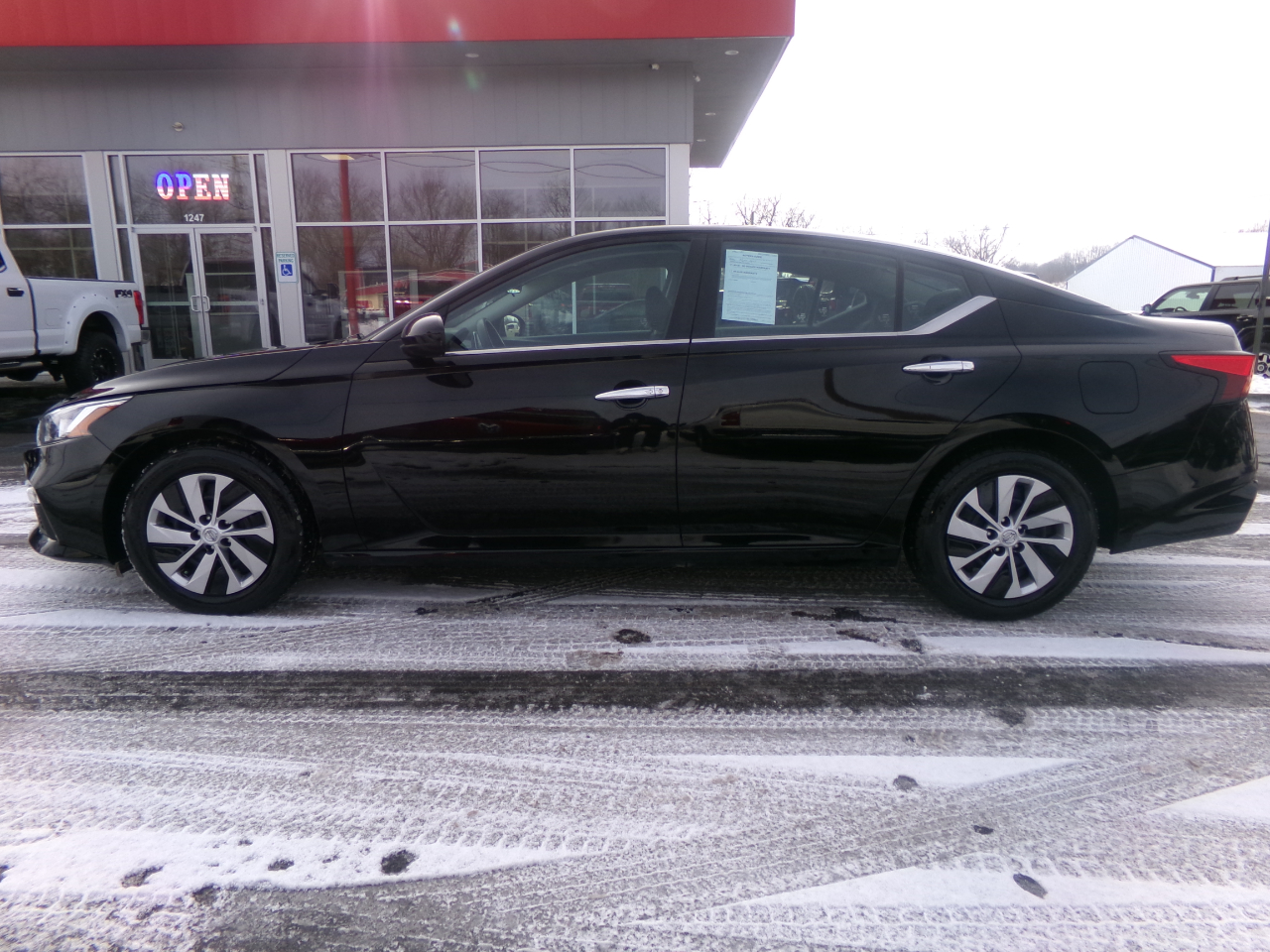 Nissan Altima 2.5 S Sedan 2020