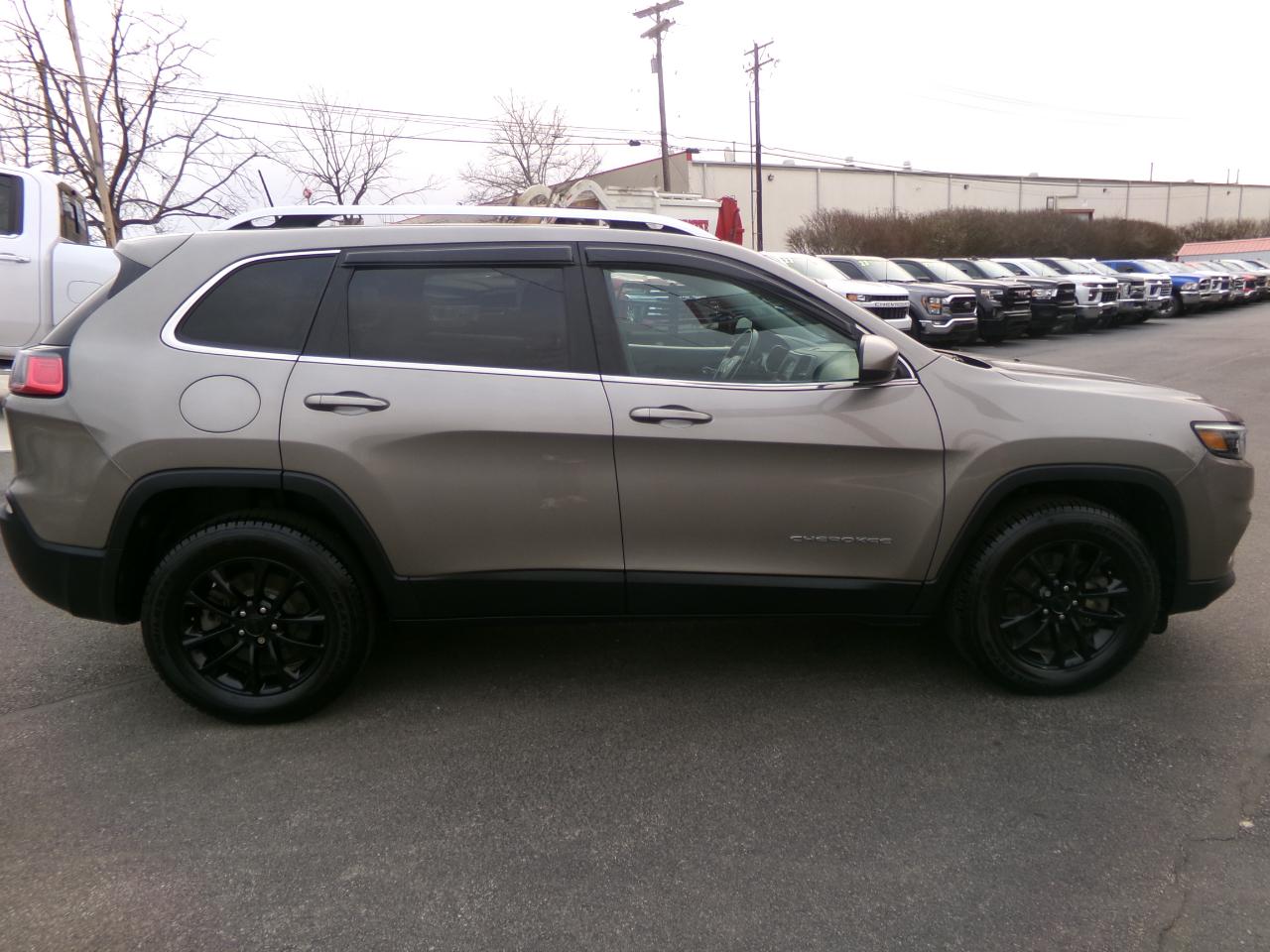 Jeep Cherokee Latitude 4x4 2019