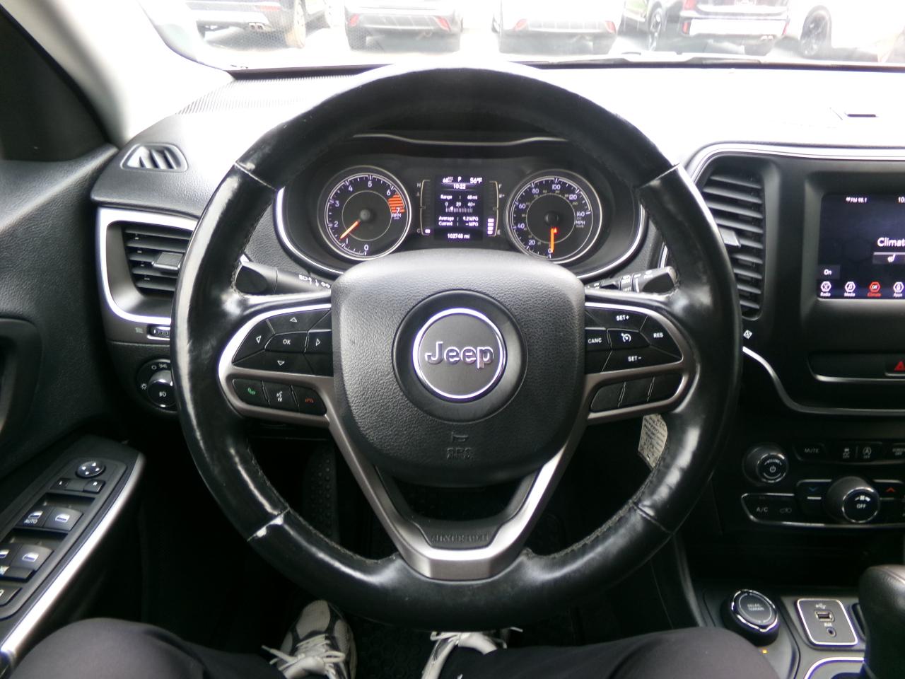 Jeep Cherokee Latitude 4x4 2019