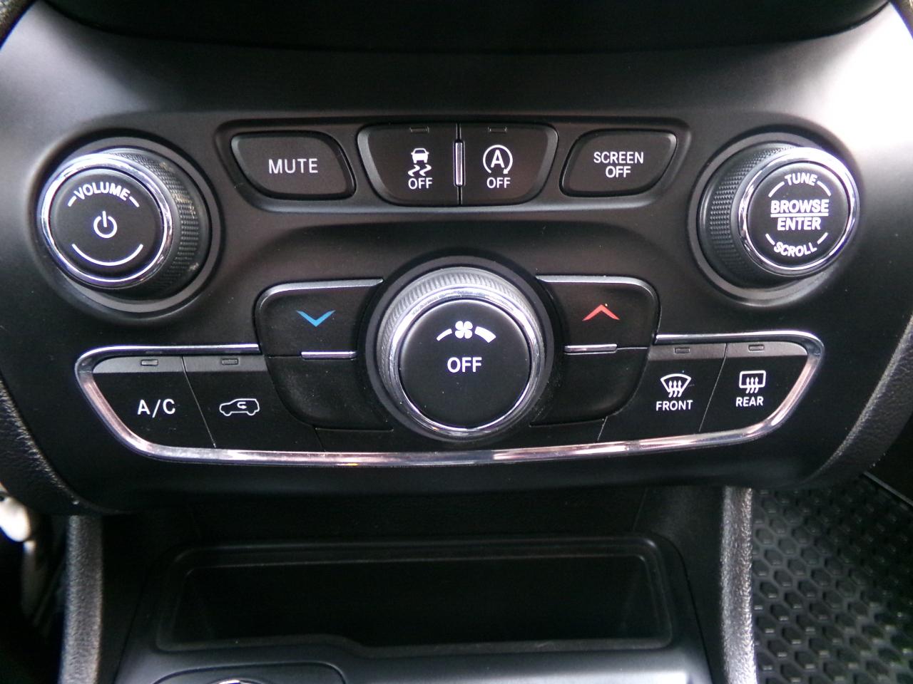 Jeep Cherokee Latitude 4x4 2019