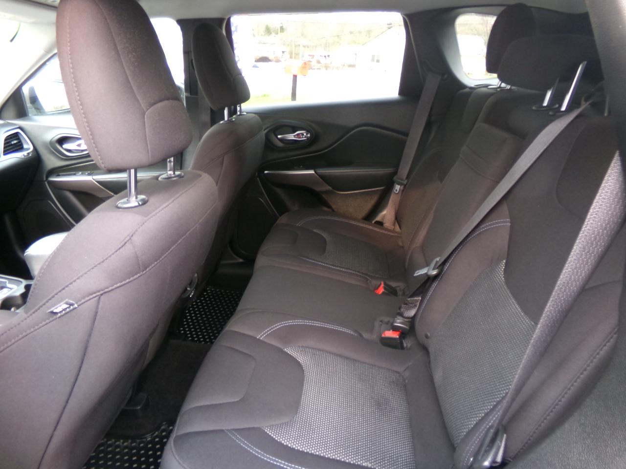 Jeep Cherokee Latitude 4x4 2019