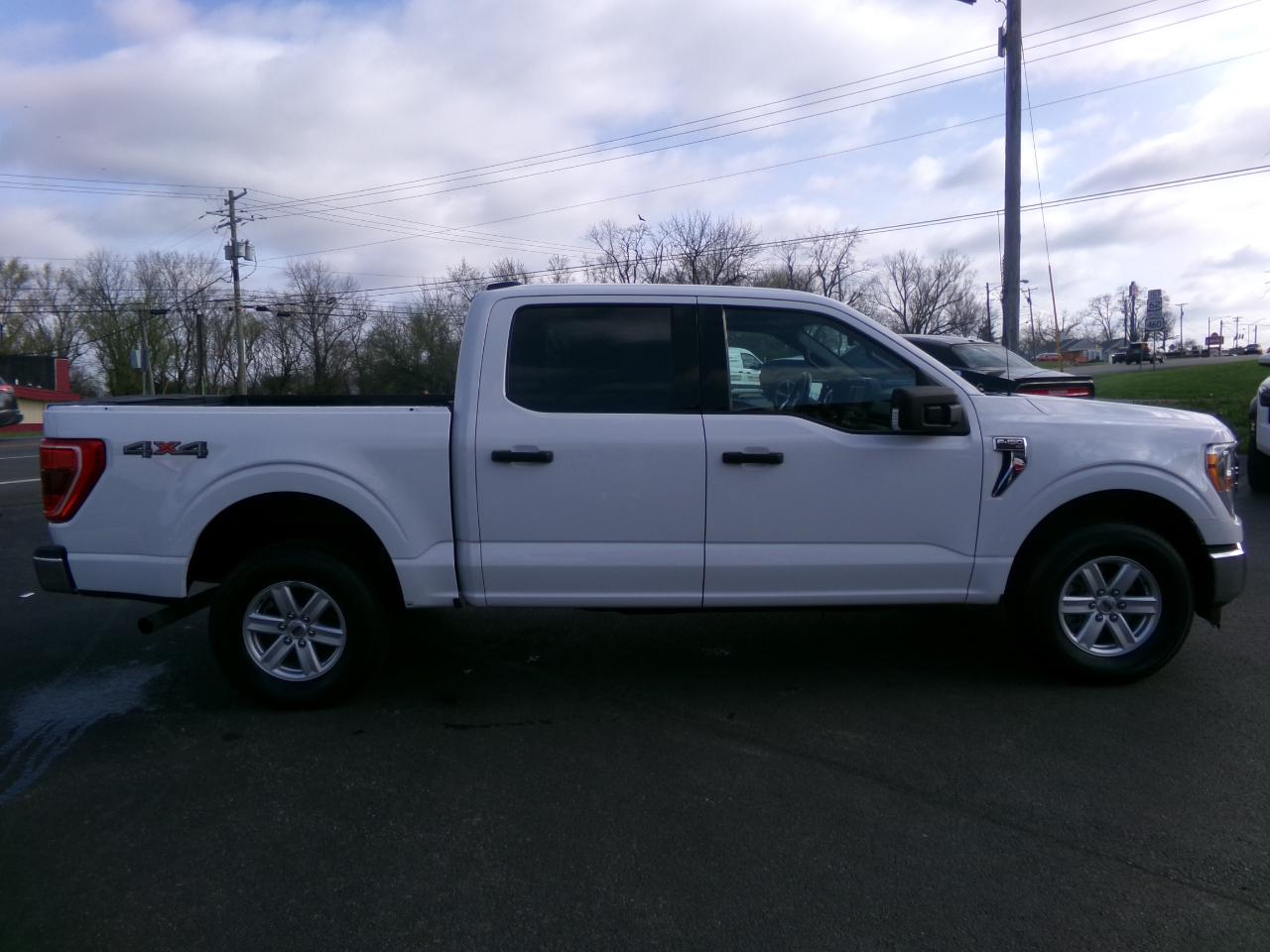 Ford F-150 XL 4WD SuperCrew 5.5' Box 2021