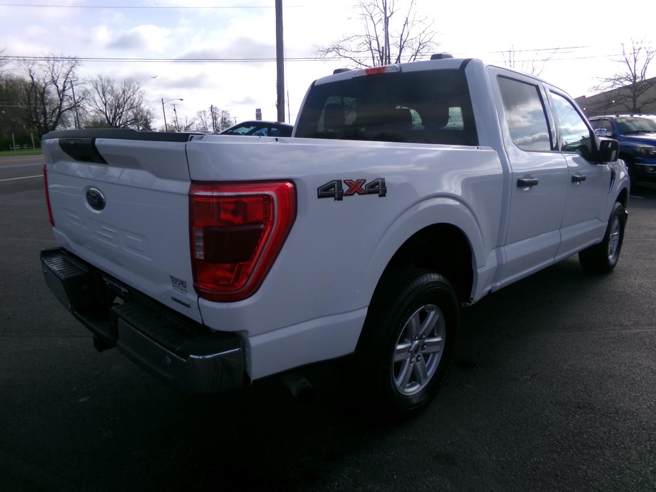 Ford F-150 XL 4WD SuperCrew 5.5' Box 2021