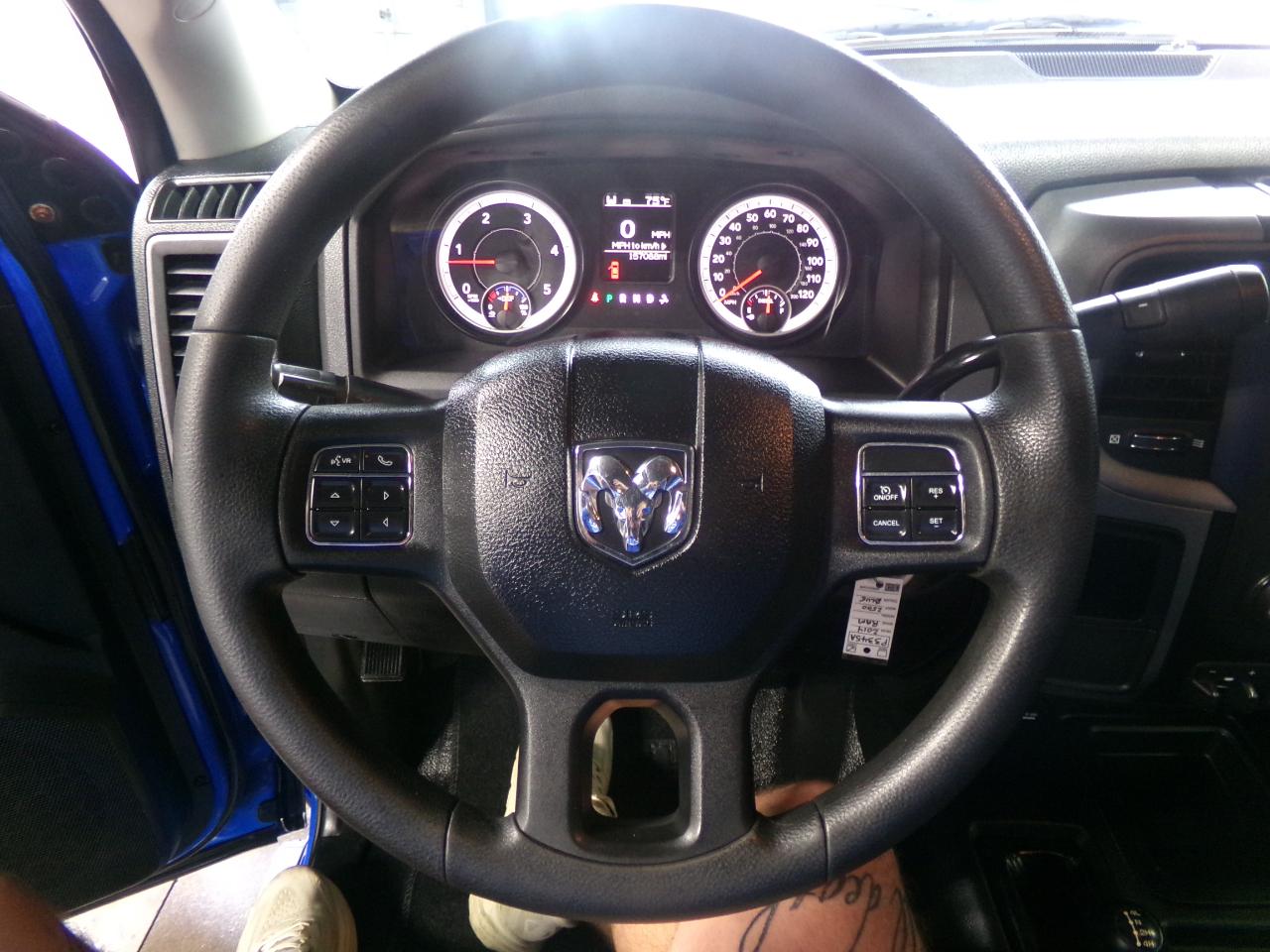 RAM 2500 4WD Crew Cab 149" Tradesman 2014