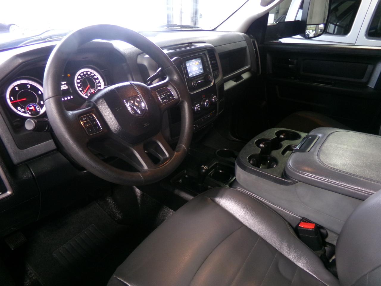 RAM 2500 4WD Crew Cab 149" Tradesman 2014