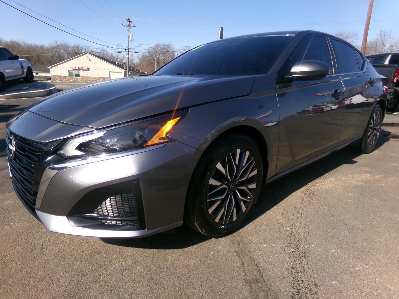 Nissan Altima 2.5 SV Sedan 2023