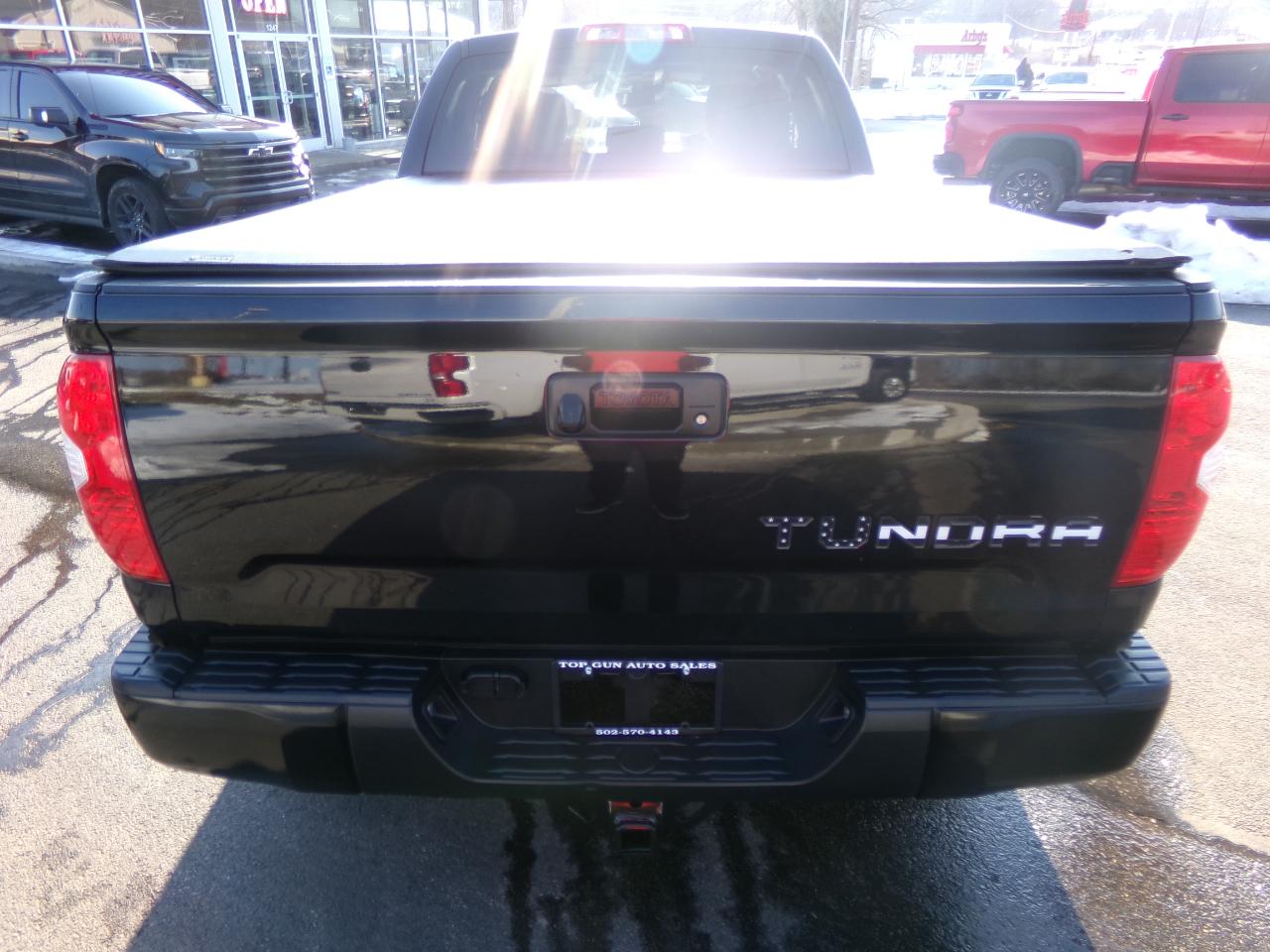 Toyota Tundra 4WD SR5 Double Cab 6.5' Bed 5.7L FFV (Natl) 2019