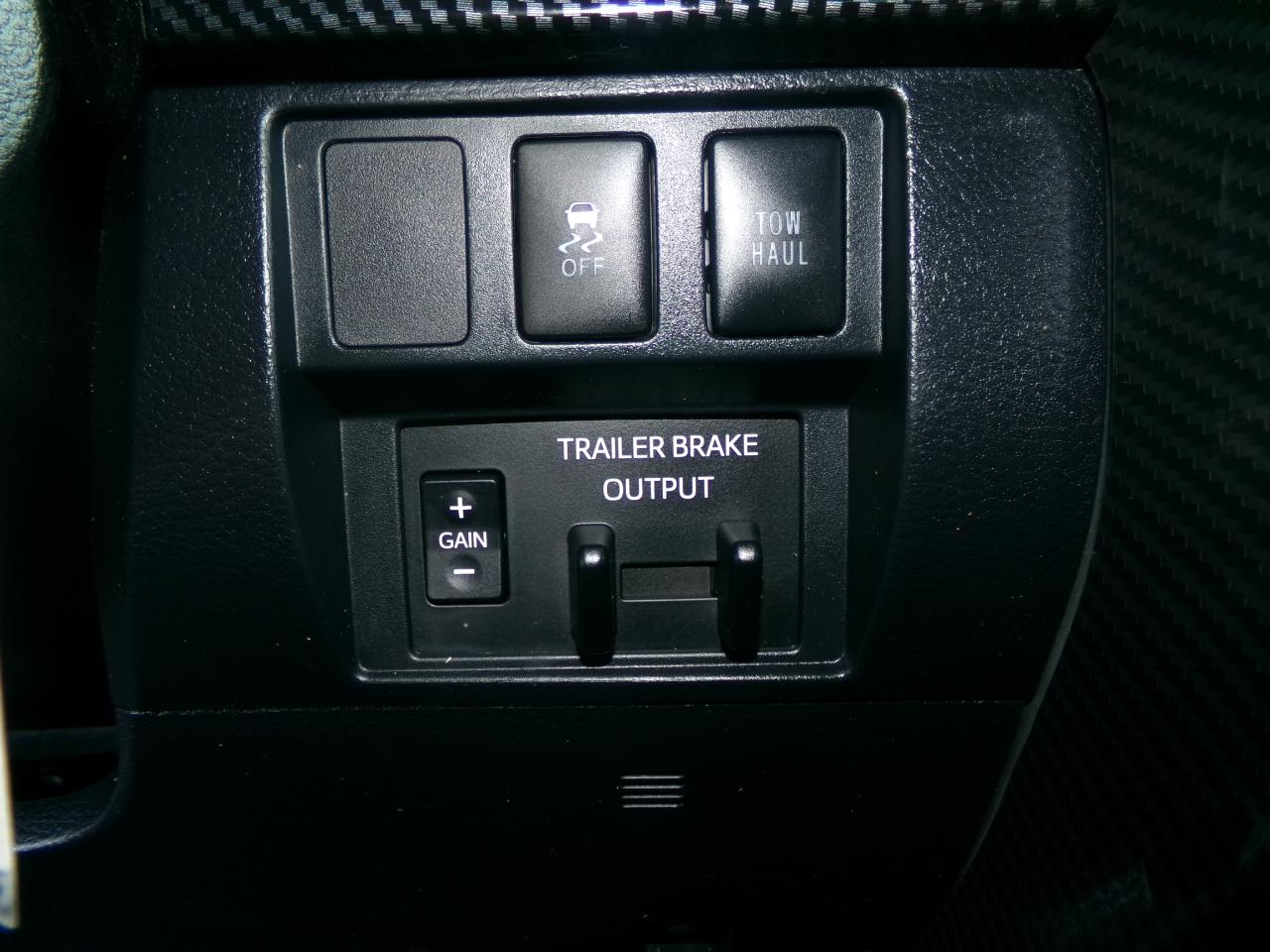 Toyota Tundra 4WD SR5 Double Cab 6.5' Bed 5.7L FFV (Natl) 2019