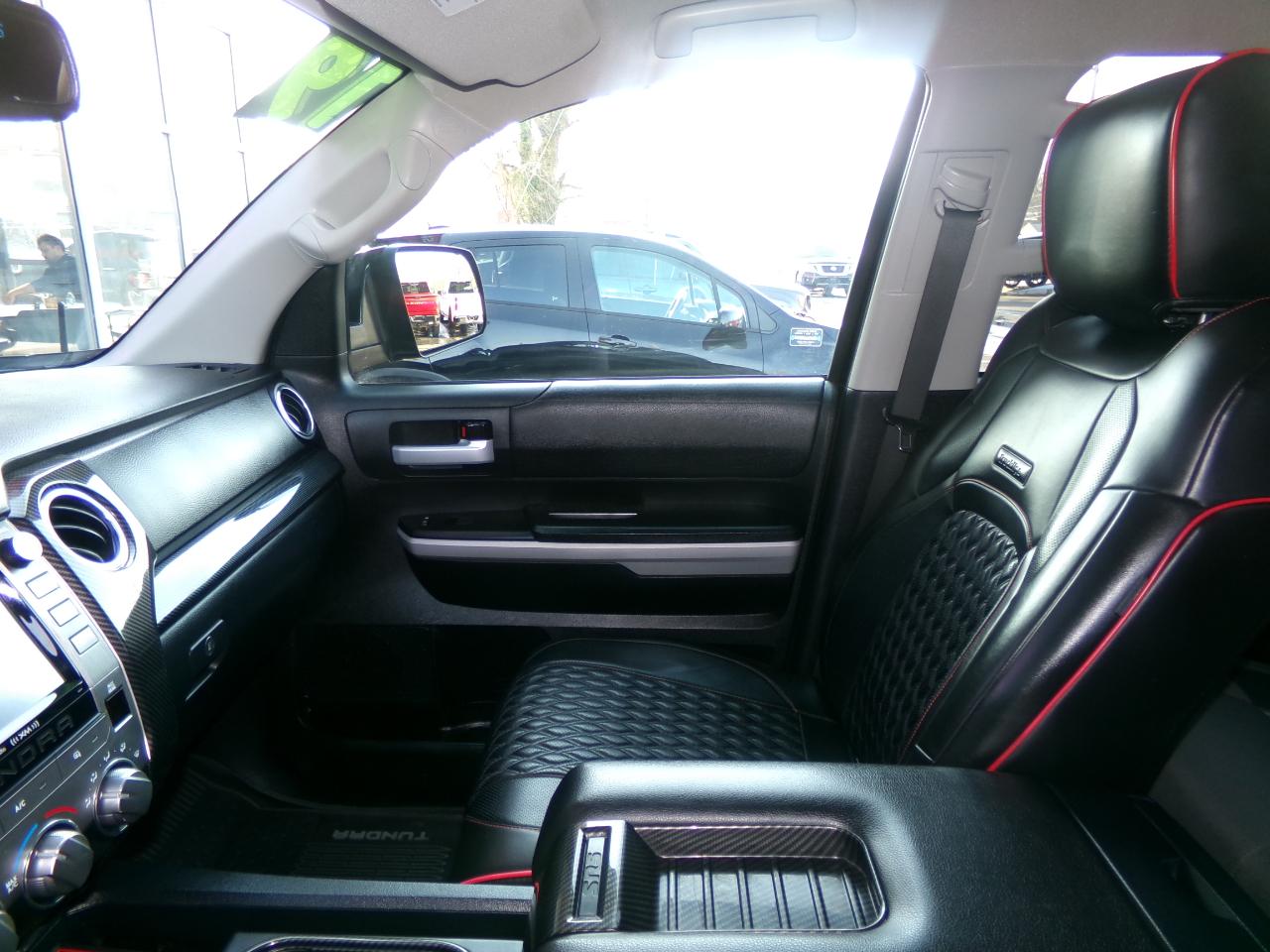 Toyota Tundra 4WD SR5 Double Cab 6.5' Bed 5.7L FFV (Natl) 2019