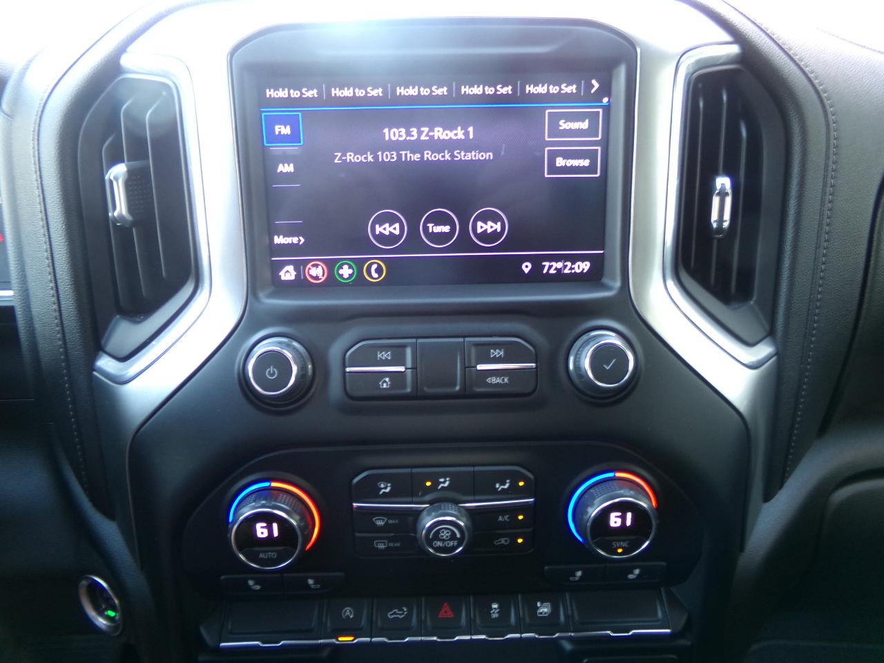 Chevrolet Silverado 1500 4WD Double Cab 147" LT 2020