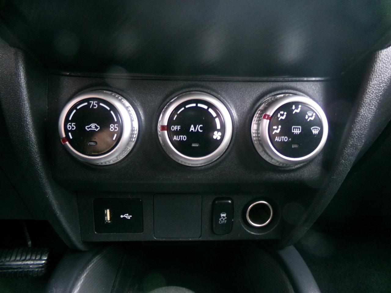 Mitsubishi Outlander Sport ES 2.0 CVT 2021