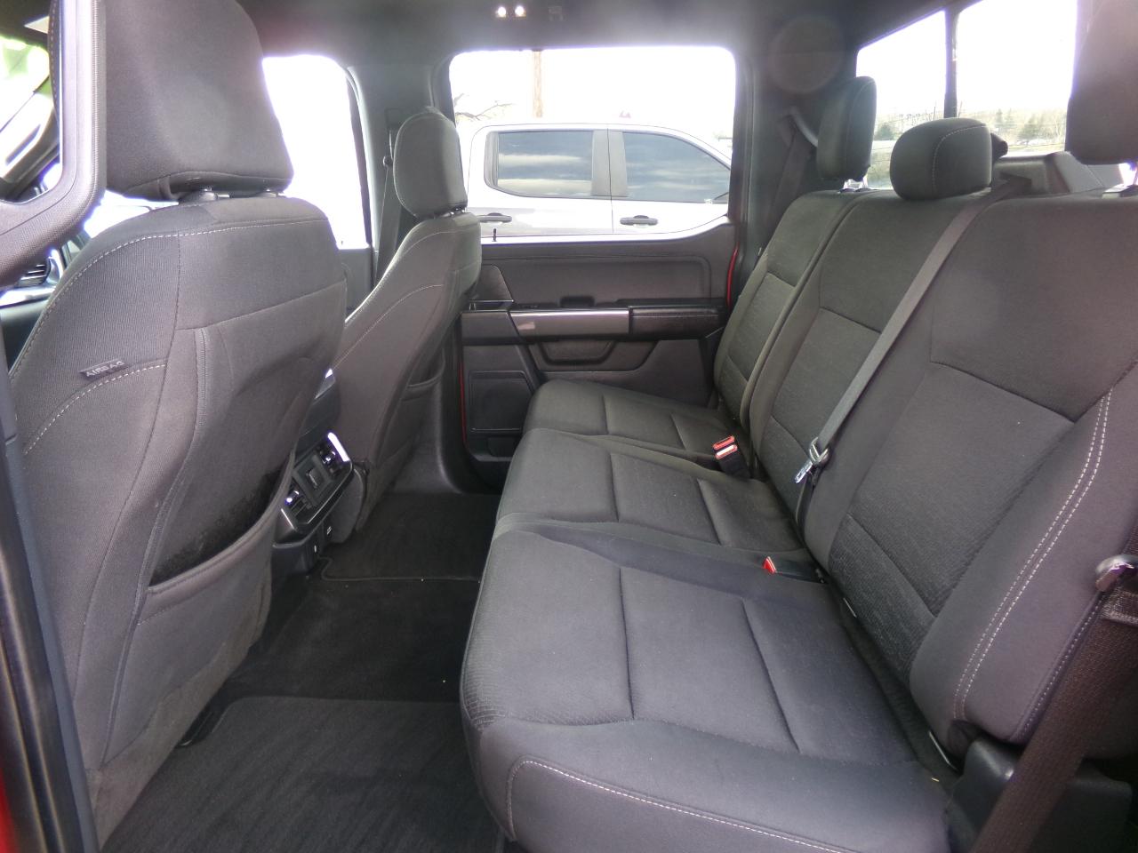 Ford F-150 XL 4WD SuperCrew 5.5' Box 2022