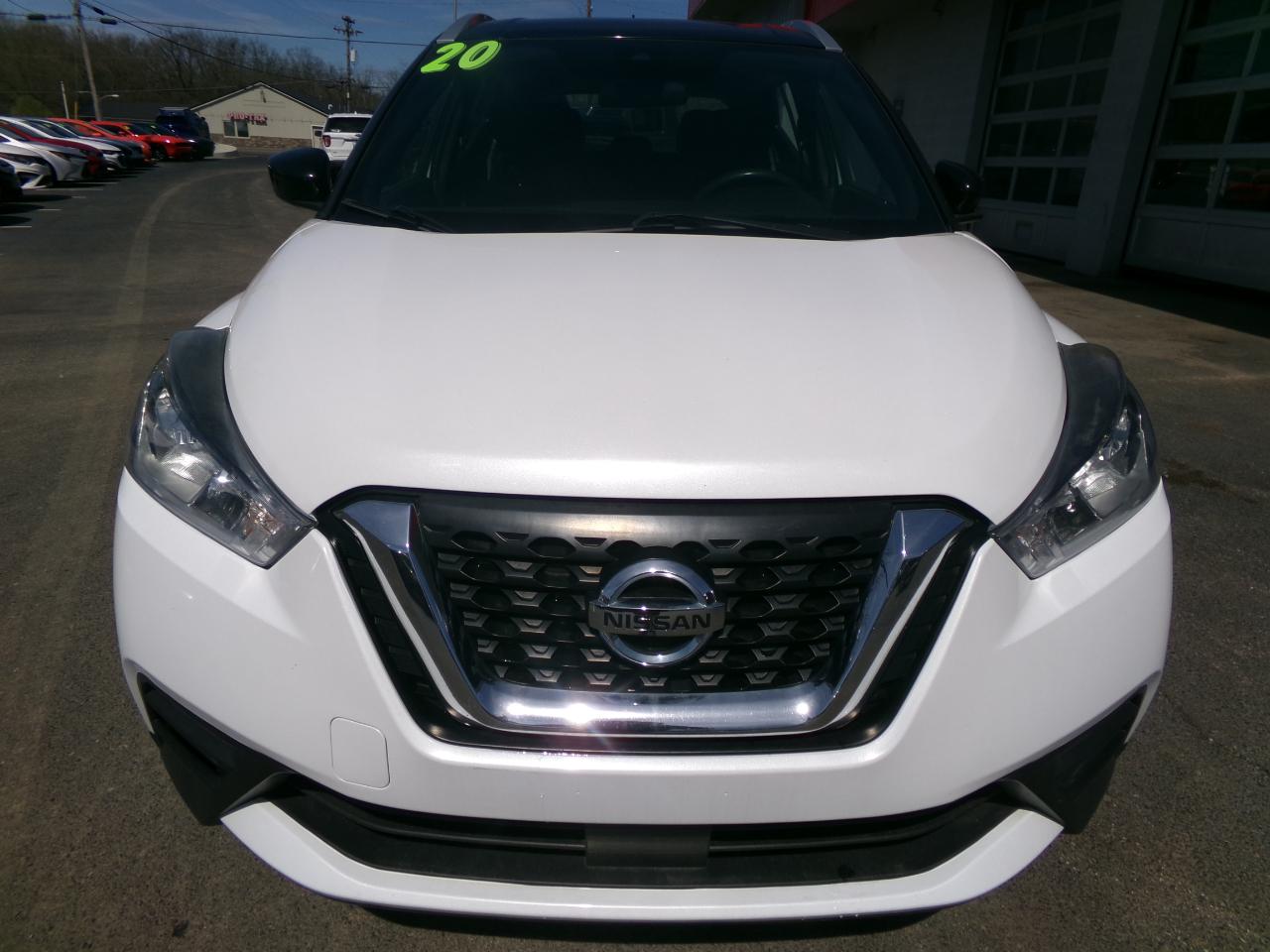 Nissan Kicks SV FWD 2020