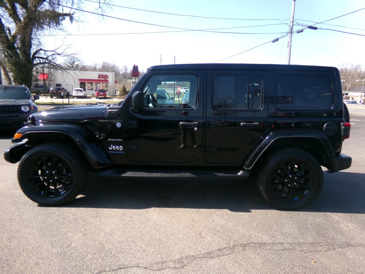 Jeep Wrangler 4xe Sahara 4x4 2023