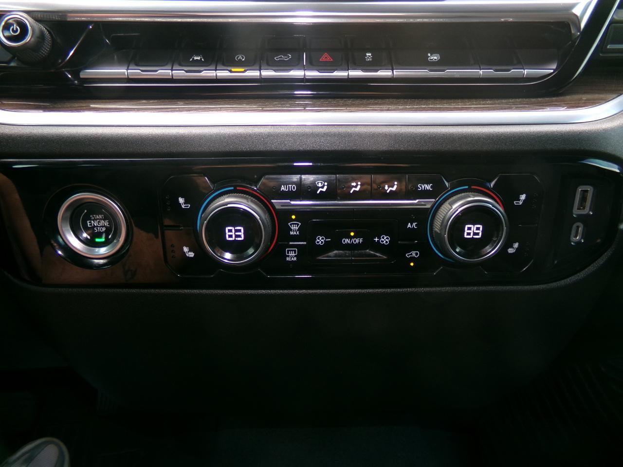 Chevrolet Silverado 1500 4WD Crew Cab 147" LT w/1LT 2022