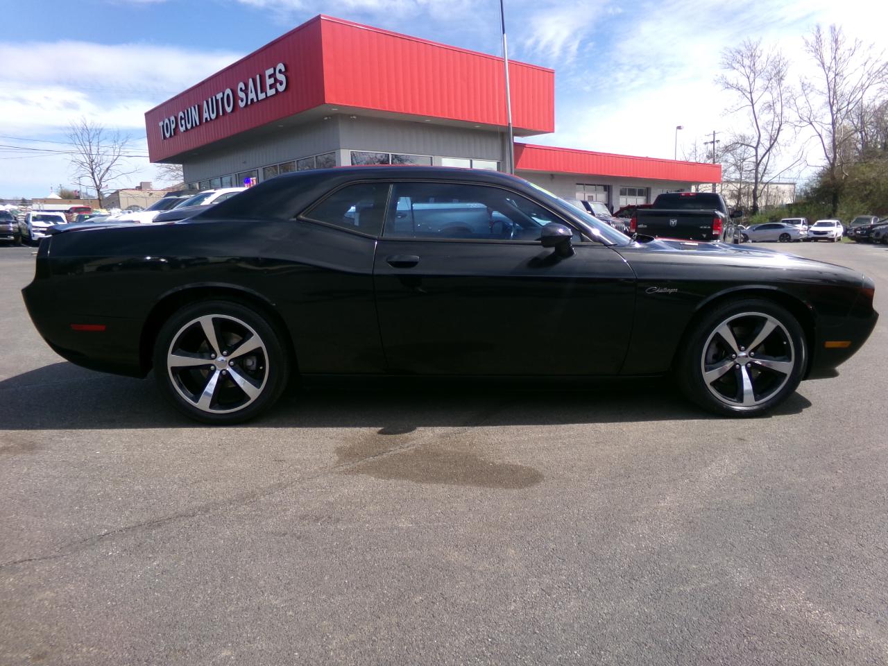 Dodge Challenger 2dr Cpe R/T Classic 2014