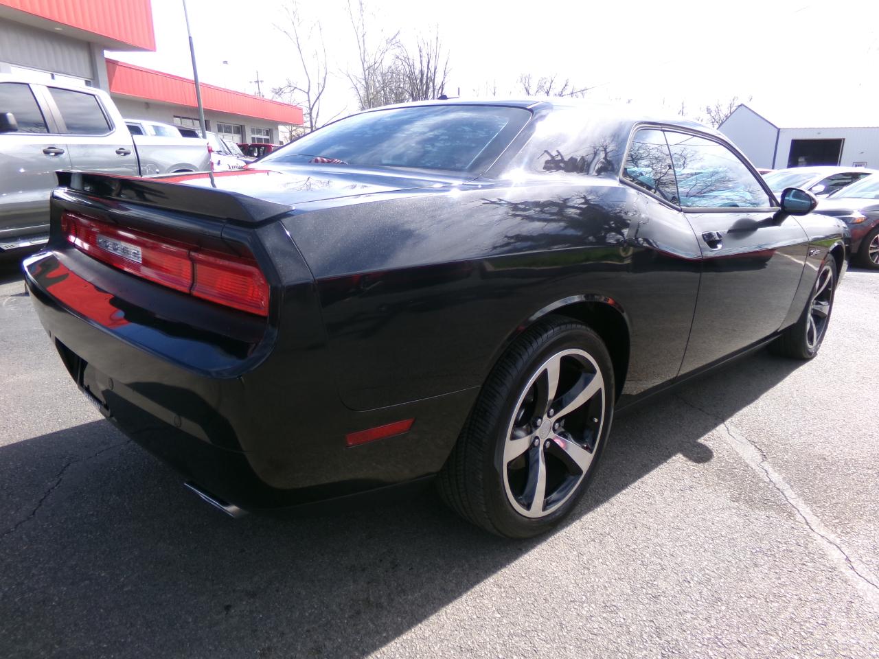Dodge Challenger 2dr Cpe R/T Classic 2014