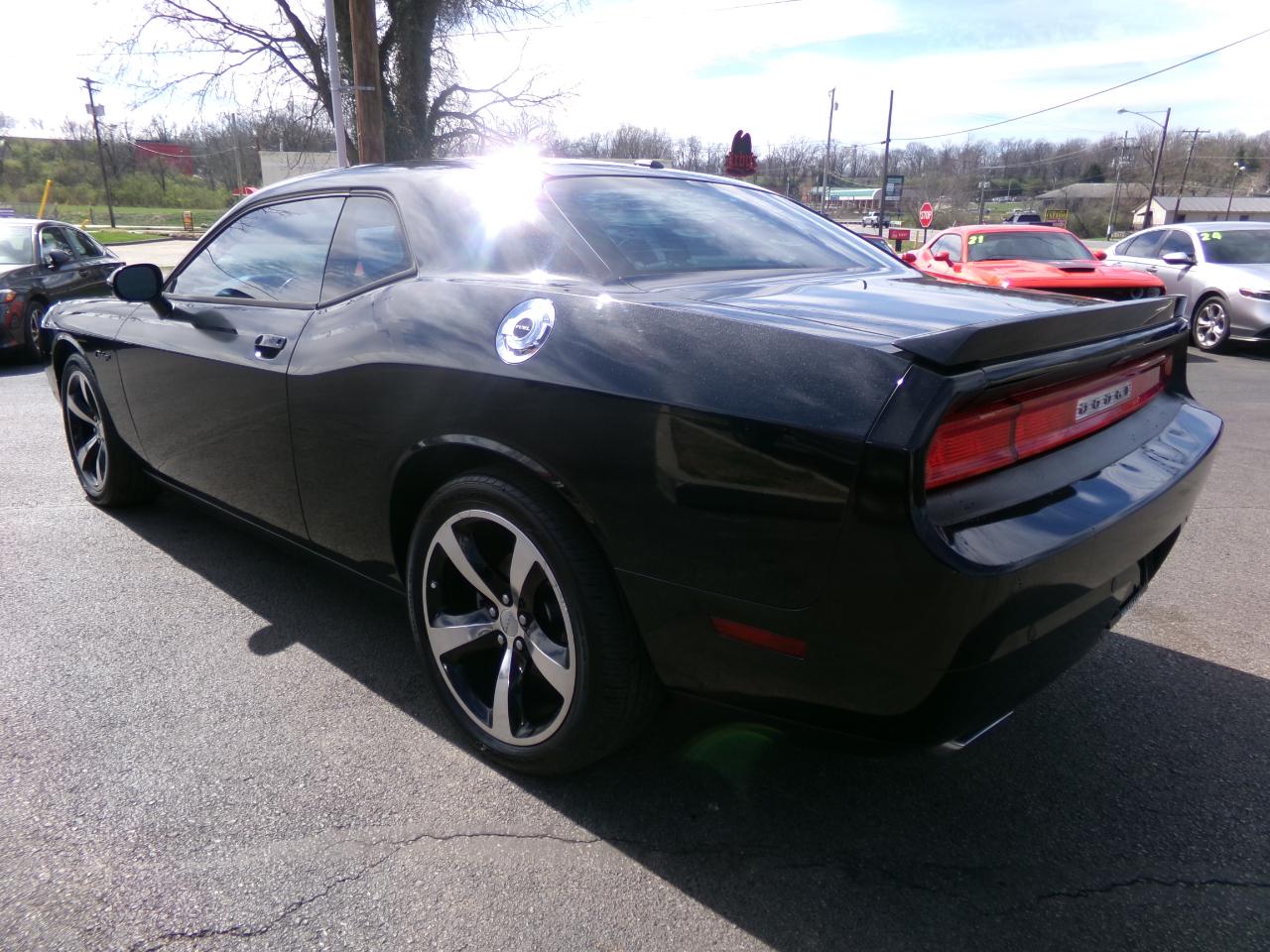 Dodge Challenger 2dr Cpe R/T Classic 2014