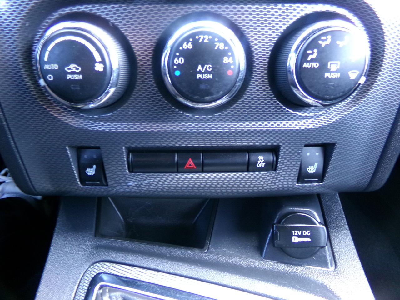 Dodge Challenger 2dr Cpe R/T Classic 2014