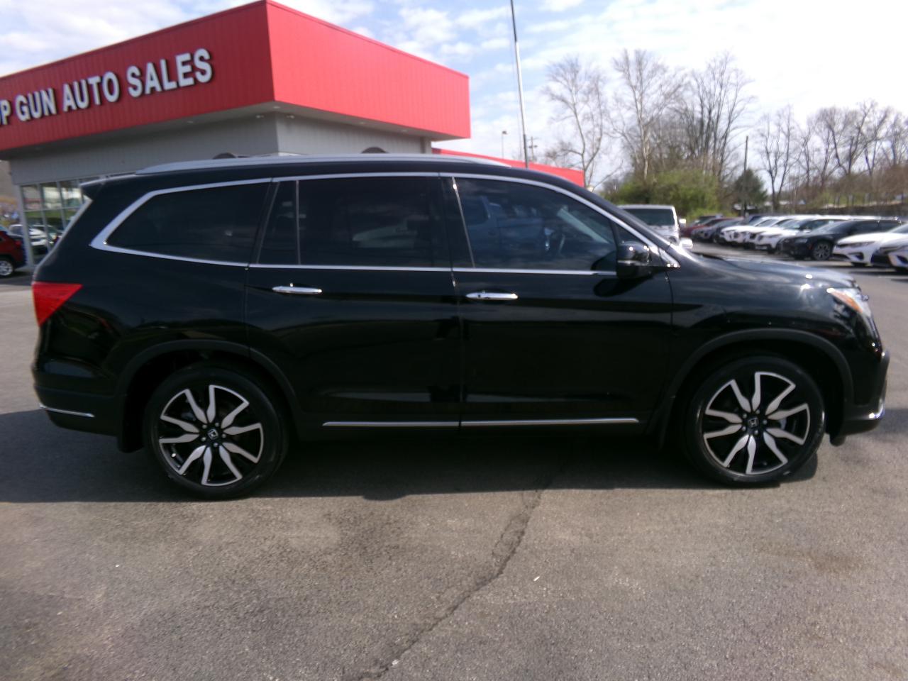 Honda Pilot Touring 7-Passenger 2WD 2021
