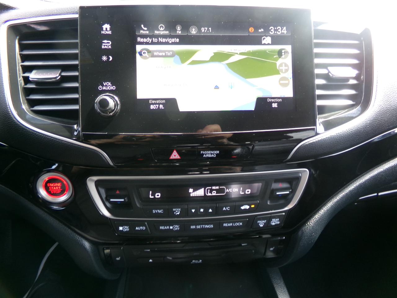 Honda Pilot Touring 7-Passenger 2WD 2021