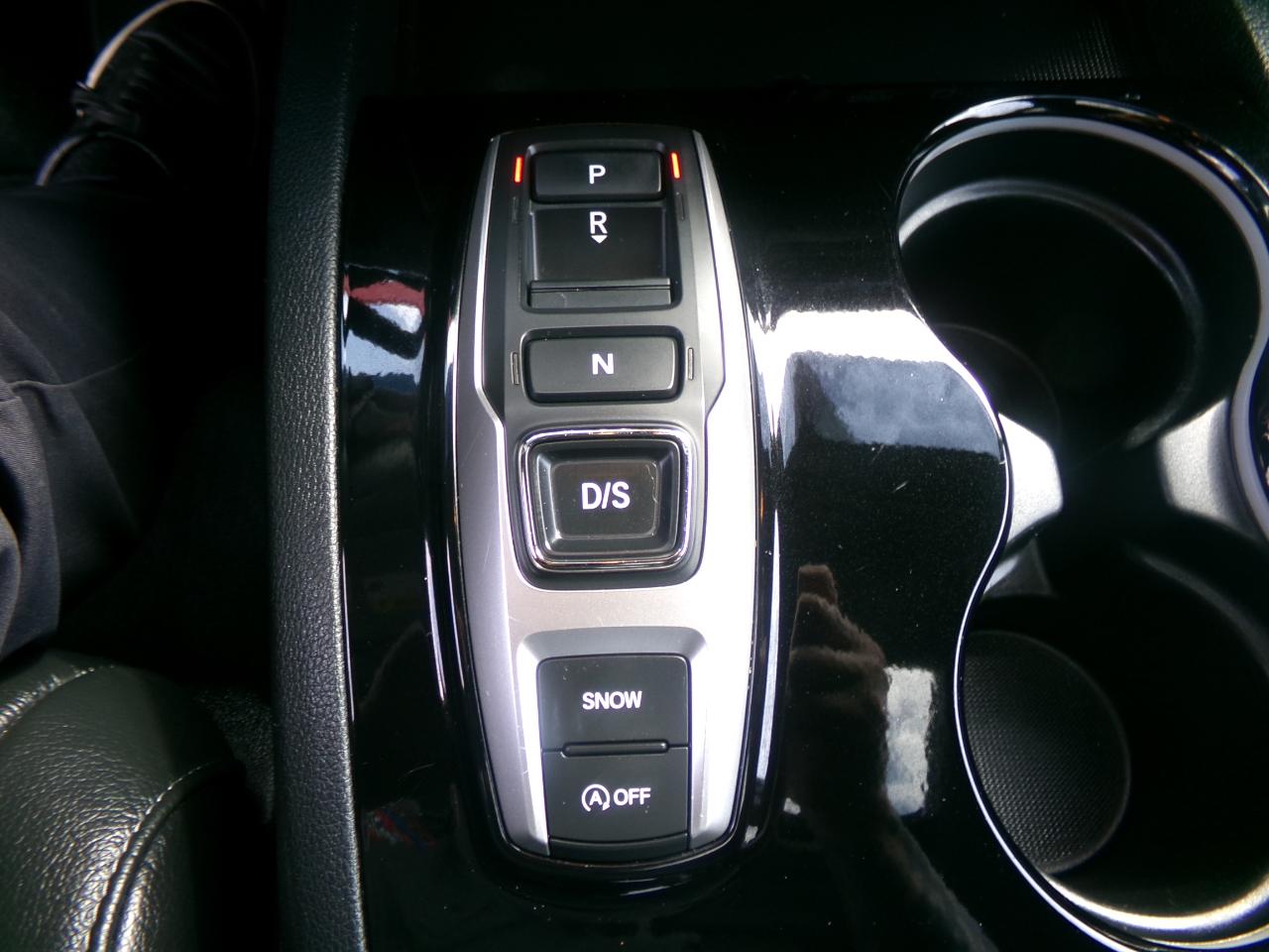 Honda Pilot Touring 7-Passenger 2WD 2021