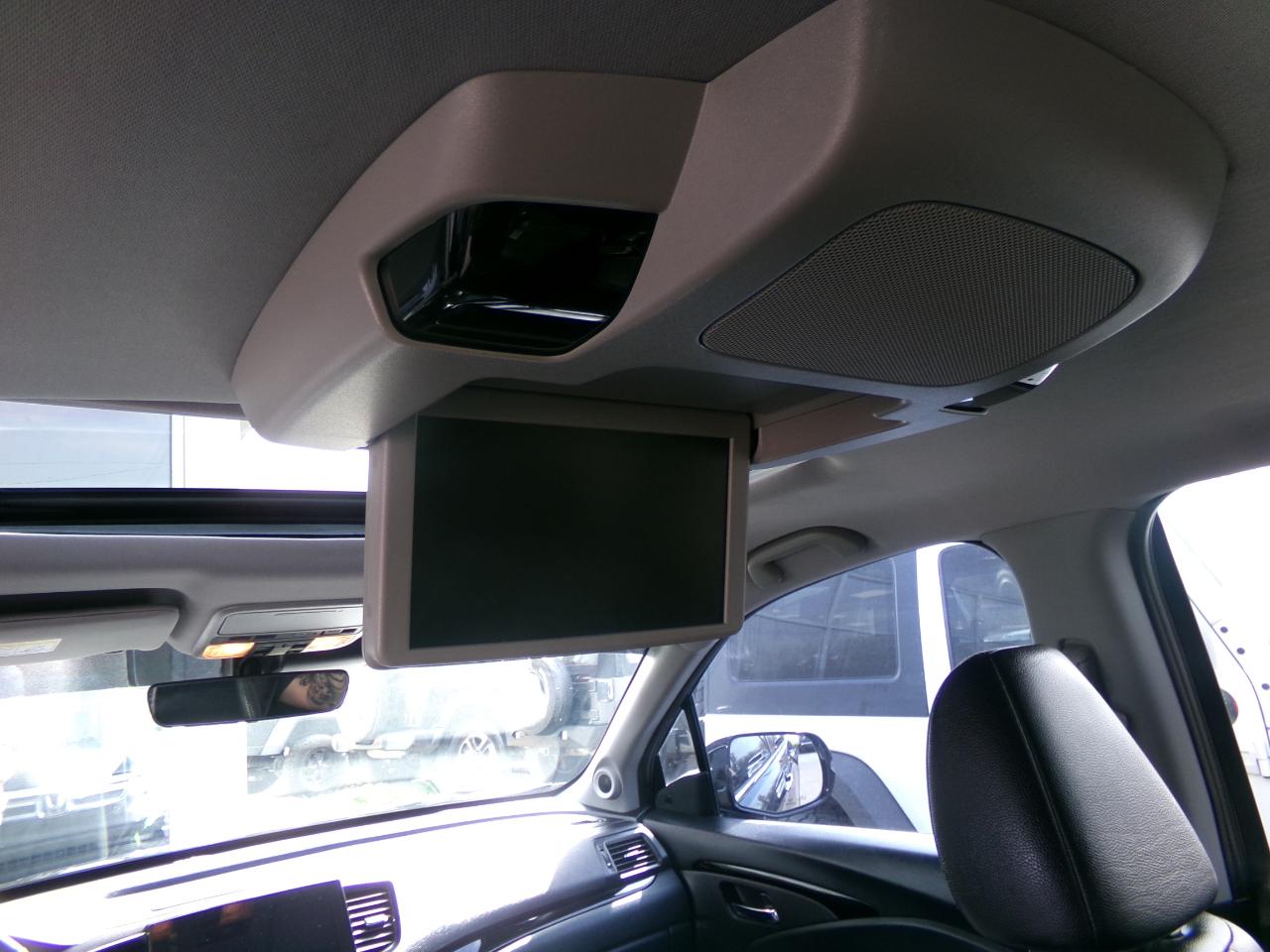 Honda Pilot Touring 7-Passenger 2WD 2021