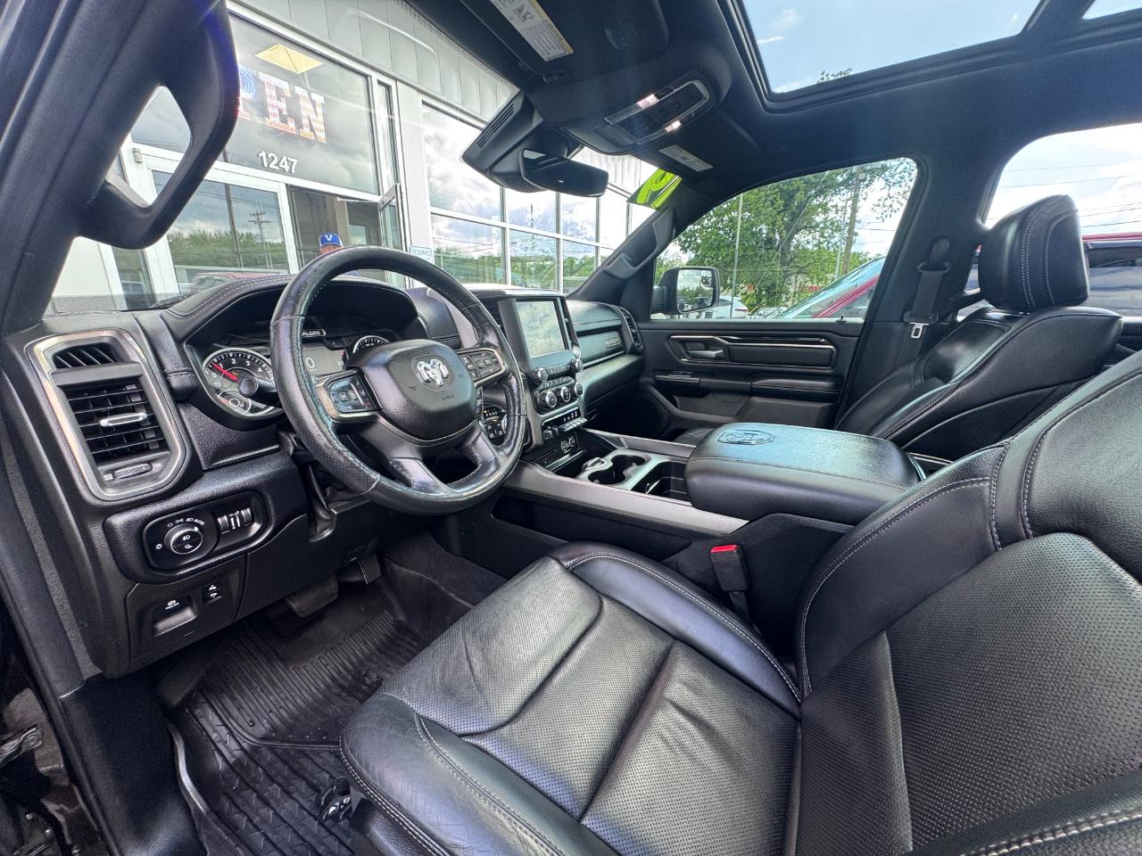 RAM 1500 Sport 4x4 Crew Cab 5'7" Box 2019