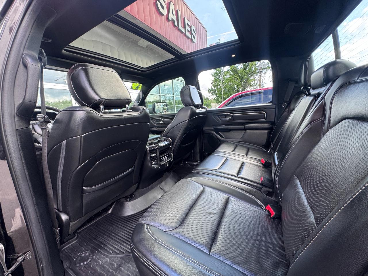 RAM 1500 Sport 4x4 Crew Cab 5'7" Box 2019