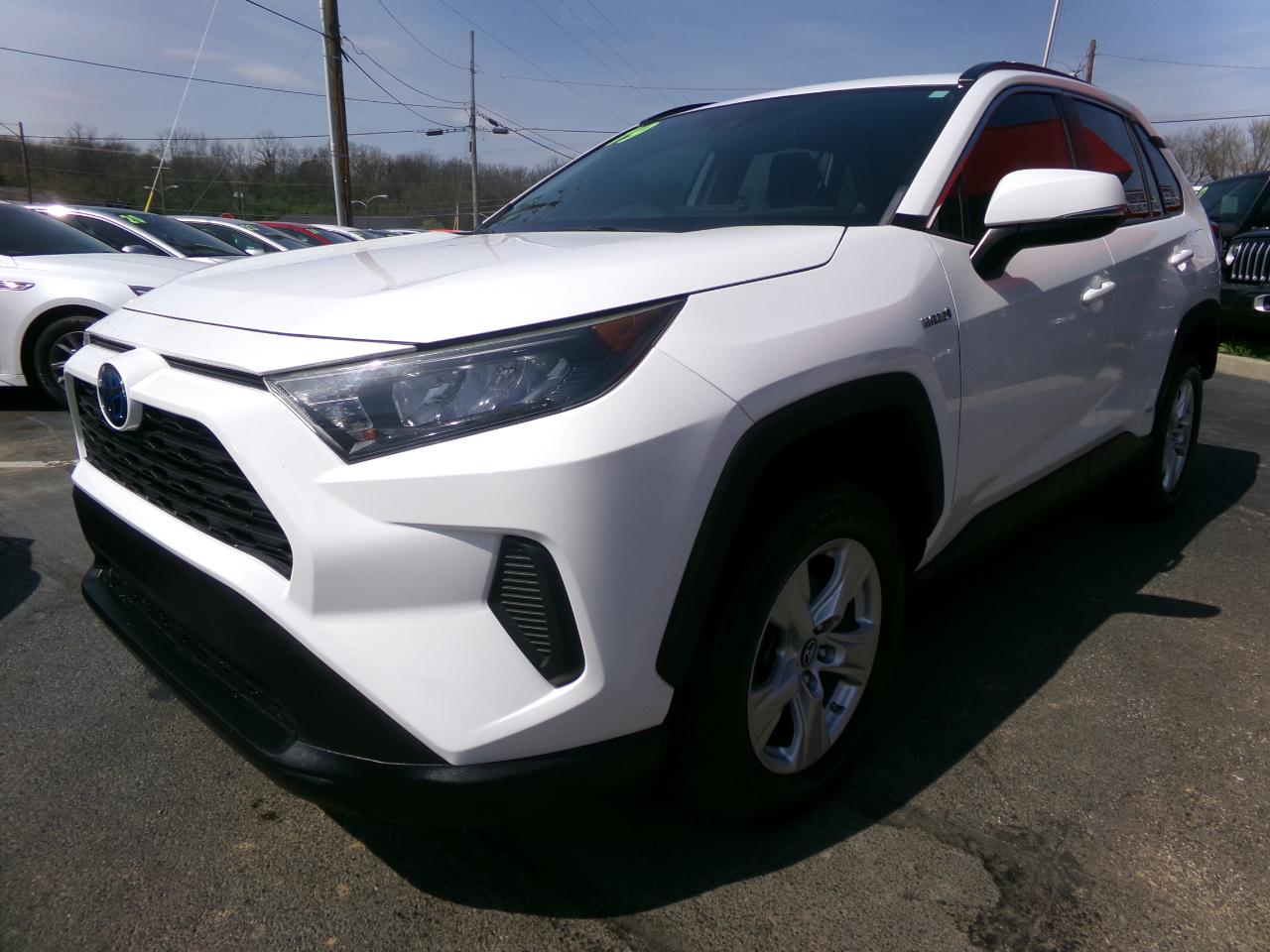 Toyota RAV4 Hybrid LE AWD (Natl) 2019