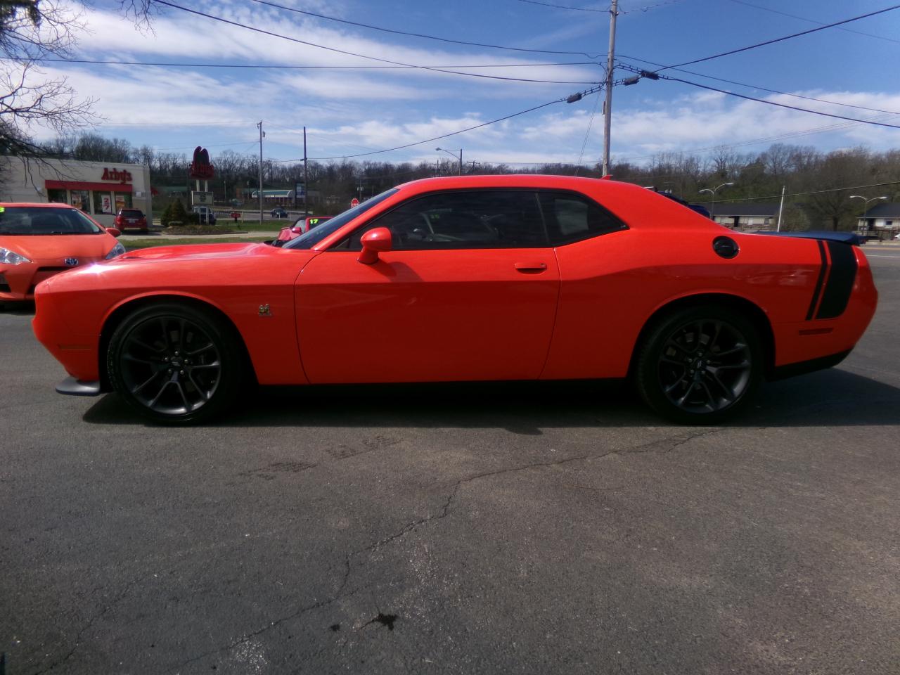 Dodge Challenger R/T Scat Pack RWD 2021