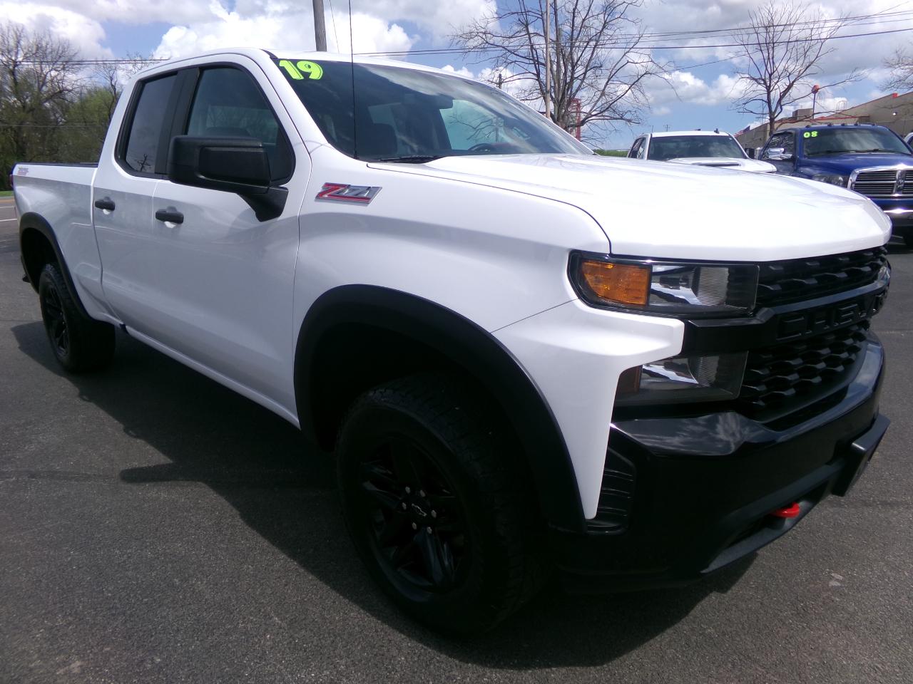 2019 Chevrolet Silverado 1500 4WD Double Cab 147" Custom Trail Boss